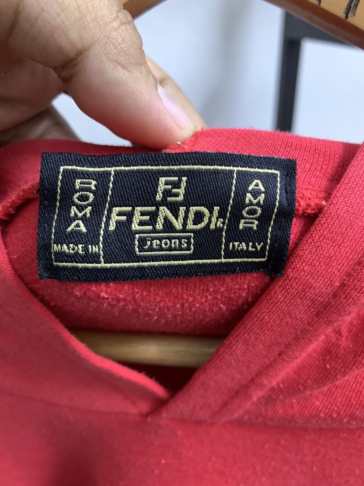 Fendi 🔥HOT🔥 FENDI EMBROIDERED LOGO RED HOODIE VERY RARE Size US L / EU 52-54 / 3 - 3 Thumbnail