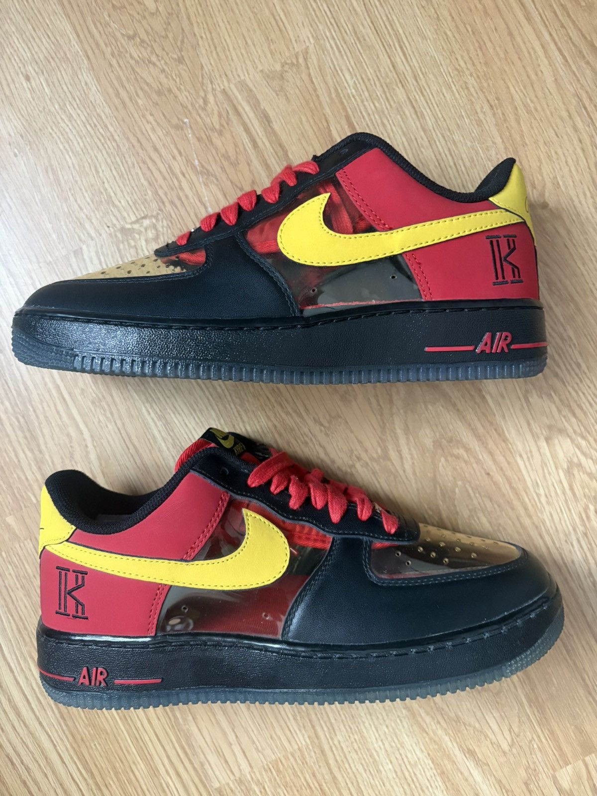 Nike Nike Air Force 1 Low Kyrie Irving Black Red Size US 8 / EU 41 - 2 Thumbnail