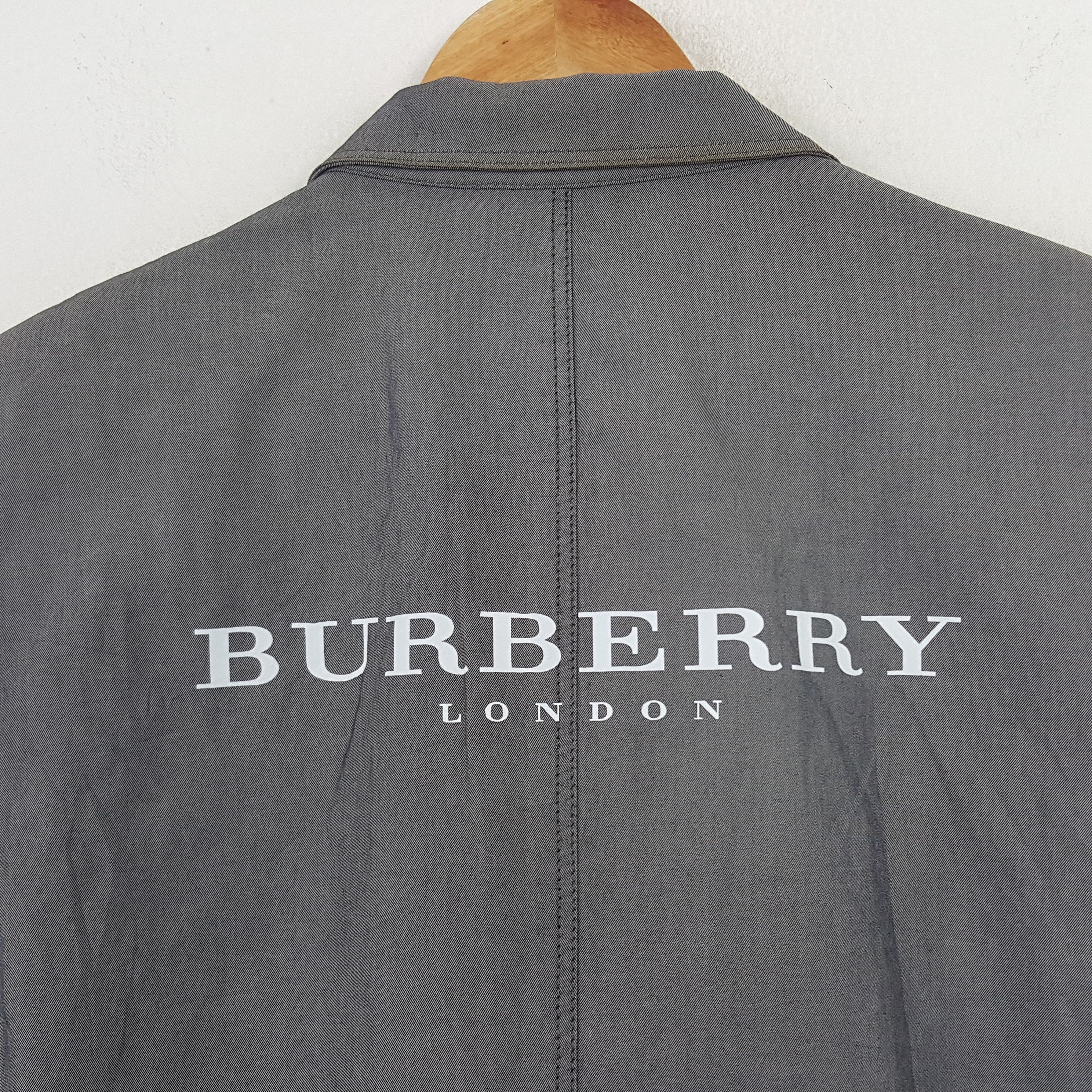 Burberry × Vintage Vintage Burberry London Nova Check Designer Jacket Size US M / EU 48-50 / 2 - 2 Thumbnail