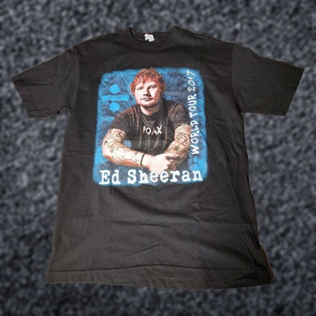 Vintage Ed Sheeran Divide World Tour 2017 Concert T Shirt Black Mens Medium Alstyle Cotton Band Tee Size US M / EU 48-50 / 2 - 1 Thumbnail