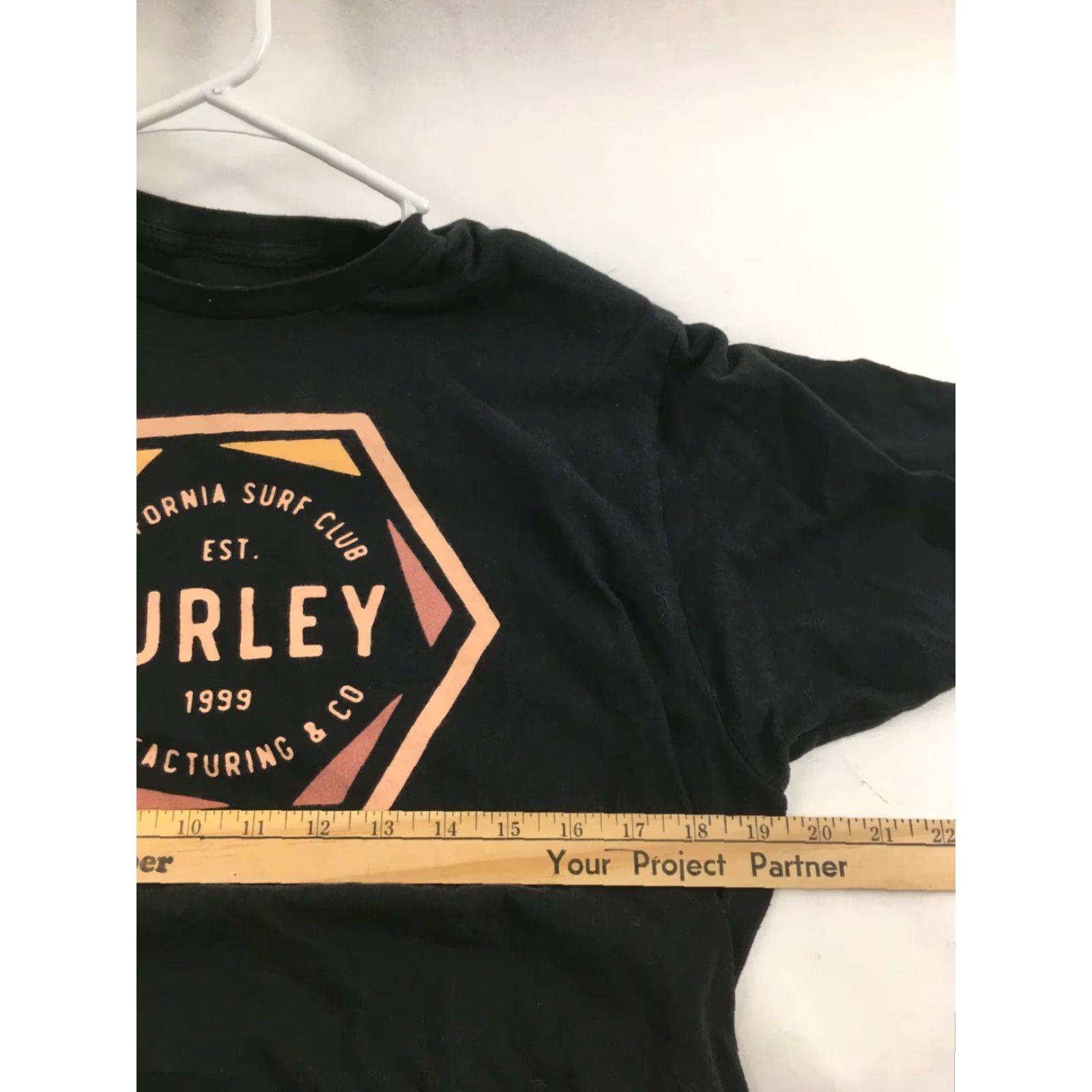 Hurley Hurley T-Shirt Men Size L Black California Surf Club Short Sleeve Crew Neck Size US L / EU 52-54 / 3 - 3 Thumbnail
