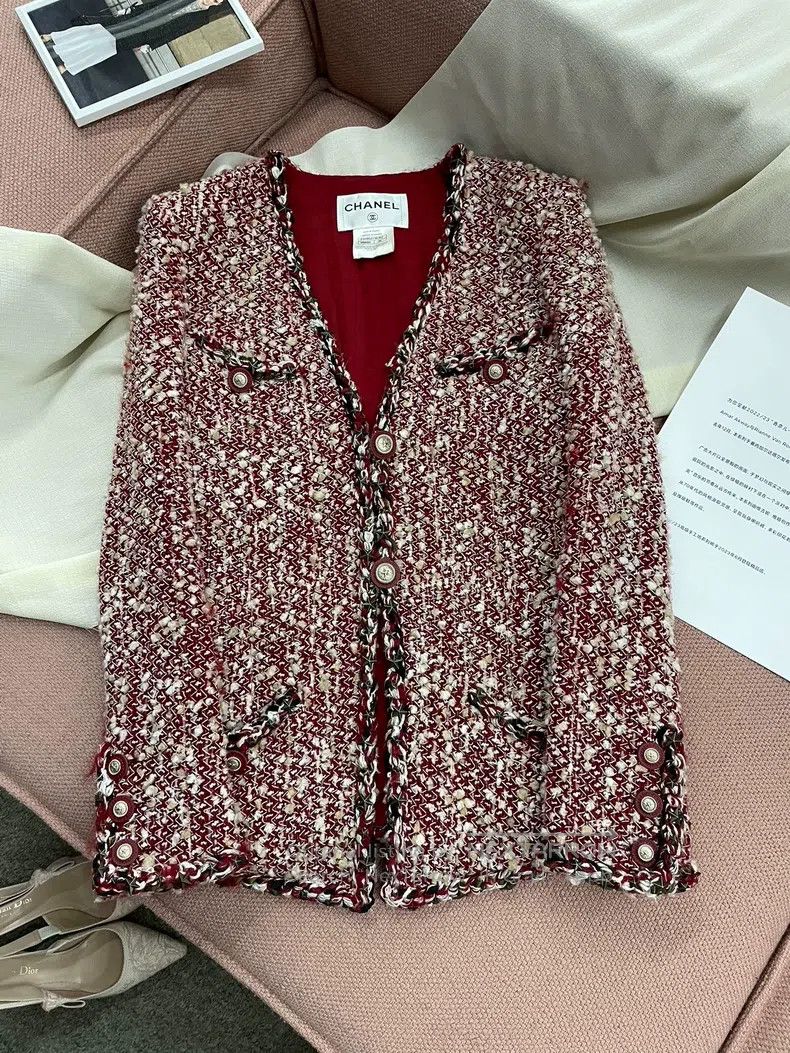 Chanel Red Dallas series snowflake beef 