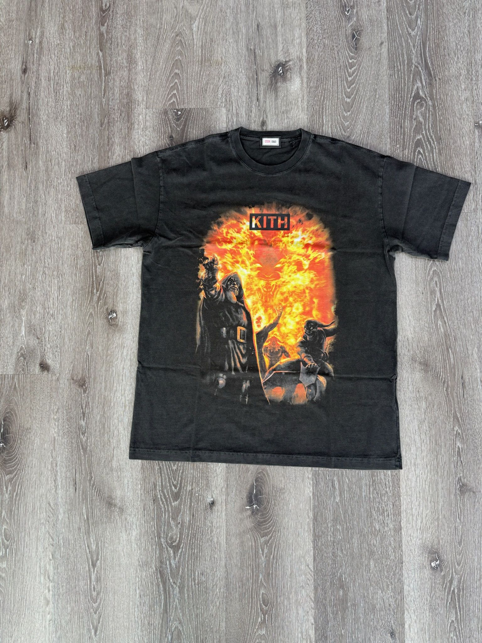 Kith Kith x Marvel "Villains" Vintage Tee (Black) Size US M / EU 48-50 / 2 - 1 Thumbnail