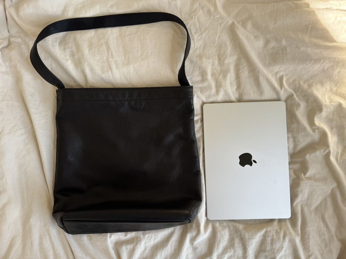 United Arrows United Arrows Leather Shoulder Bag Size ONE SIZE - 3 Thumbnail