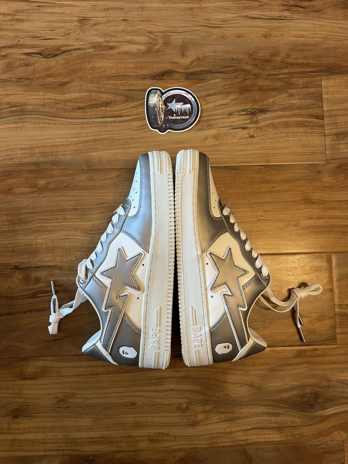 Bape NEW Bape Silver And White Bapestas Size US 11 / EU 44 - 4 Thumbnail