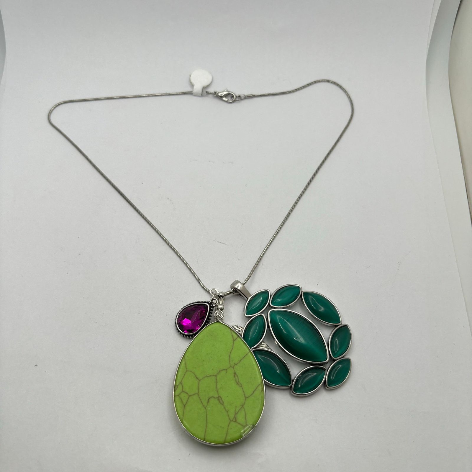 Other Stunning green & purple necklace Size ONE SIZE - 4 Thumbnail