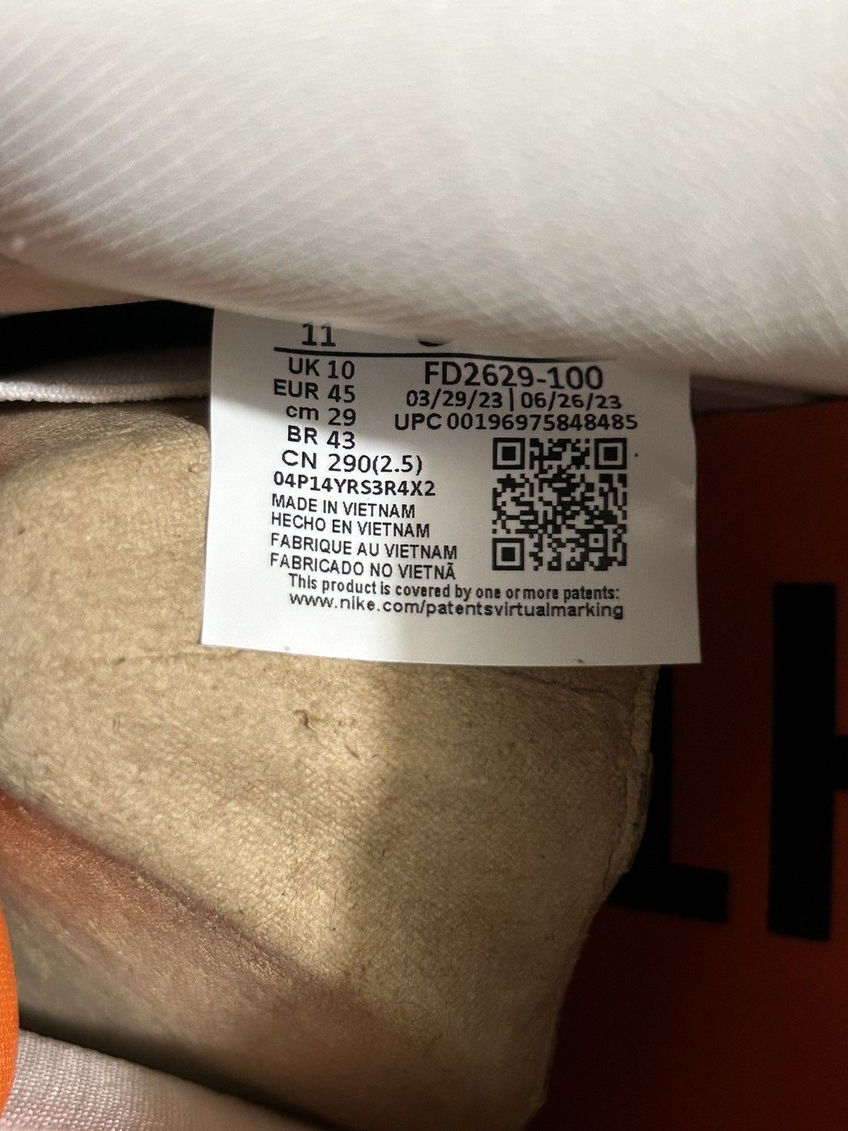 Nike Size 11 Nike sb dunk low tightbooth brand new Size US 11 / EU 44 - 9 Thumbnail