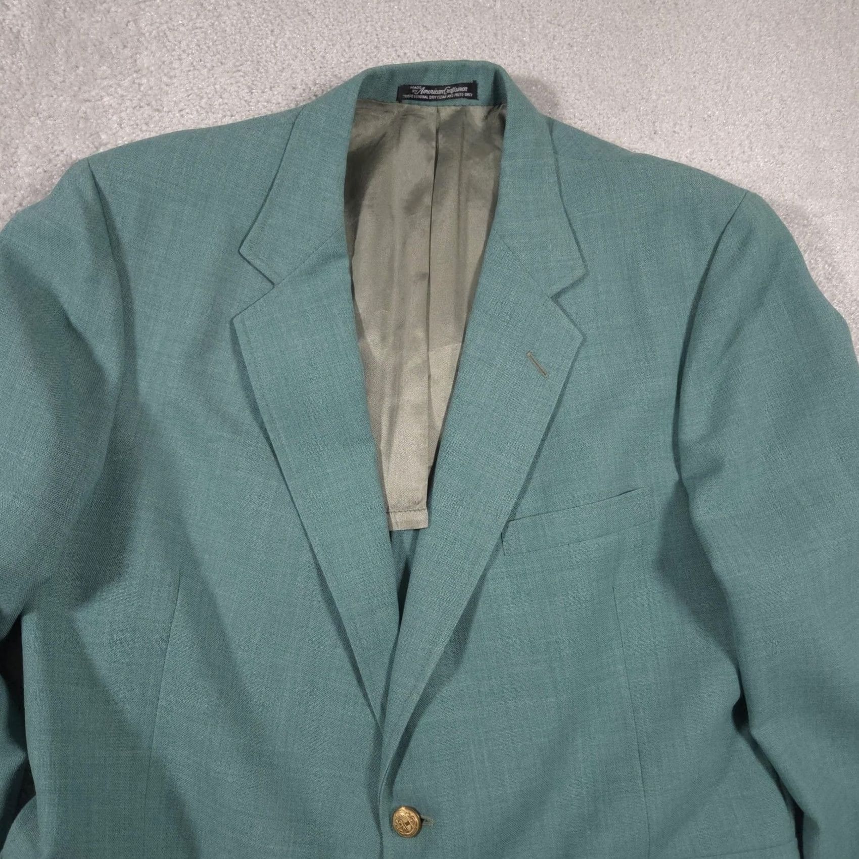 Vintage Forbes Blazer Mens Teal Green 2 Button Sport Coat Gold Crest Buttons Single Vent Front Notch Lapel 43 Regular Men’s Jacket Size 46R - 3 Thumbnail