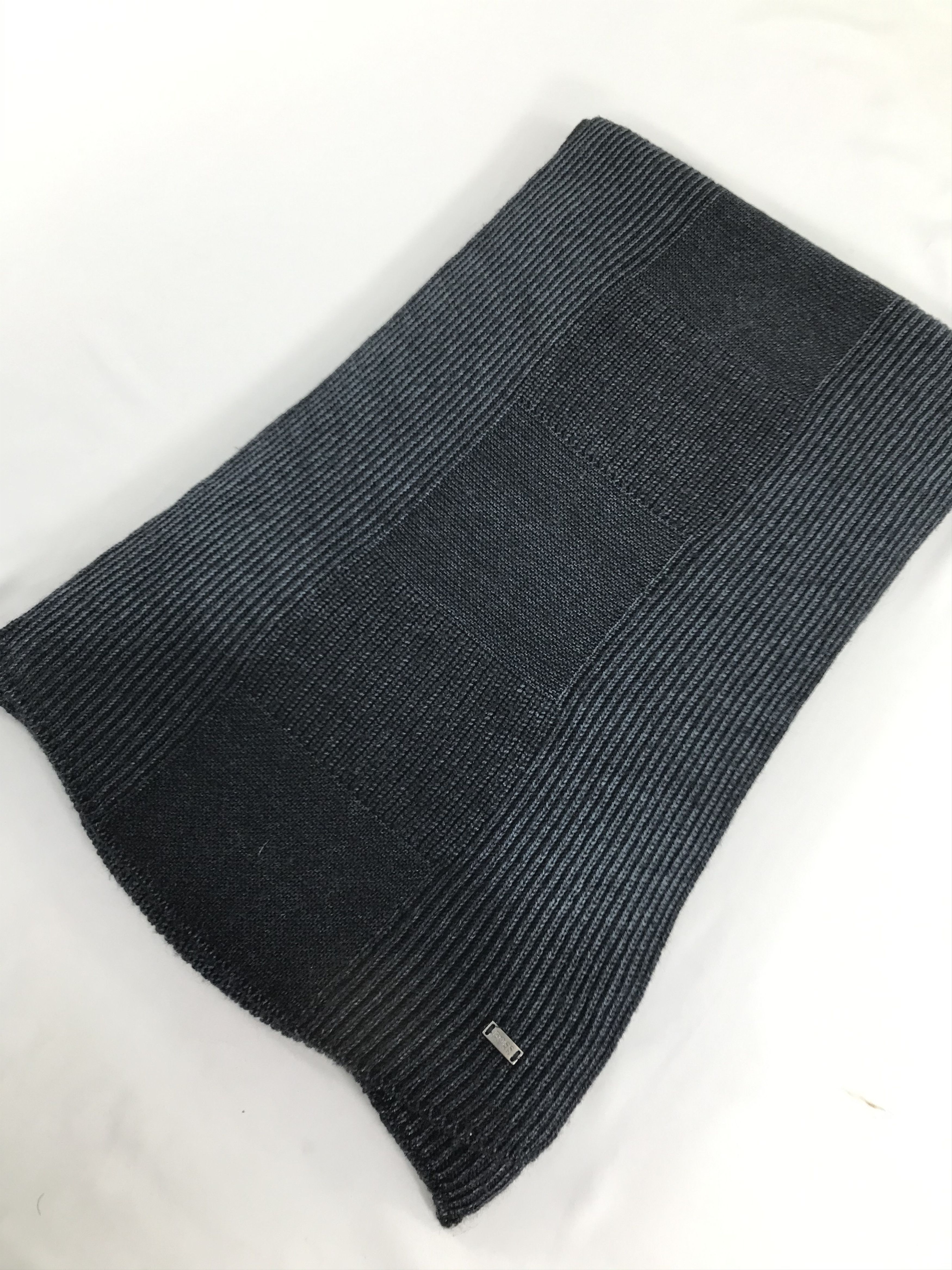 Hugo Boss Boss by Hugo Boss Wool Scarf Muffler V282 Size ONE SIZE - 3 Thumbnail