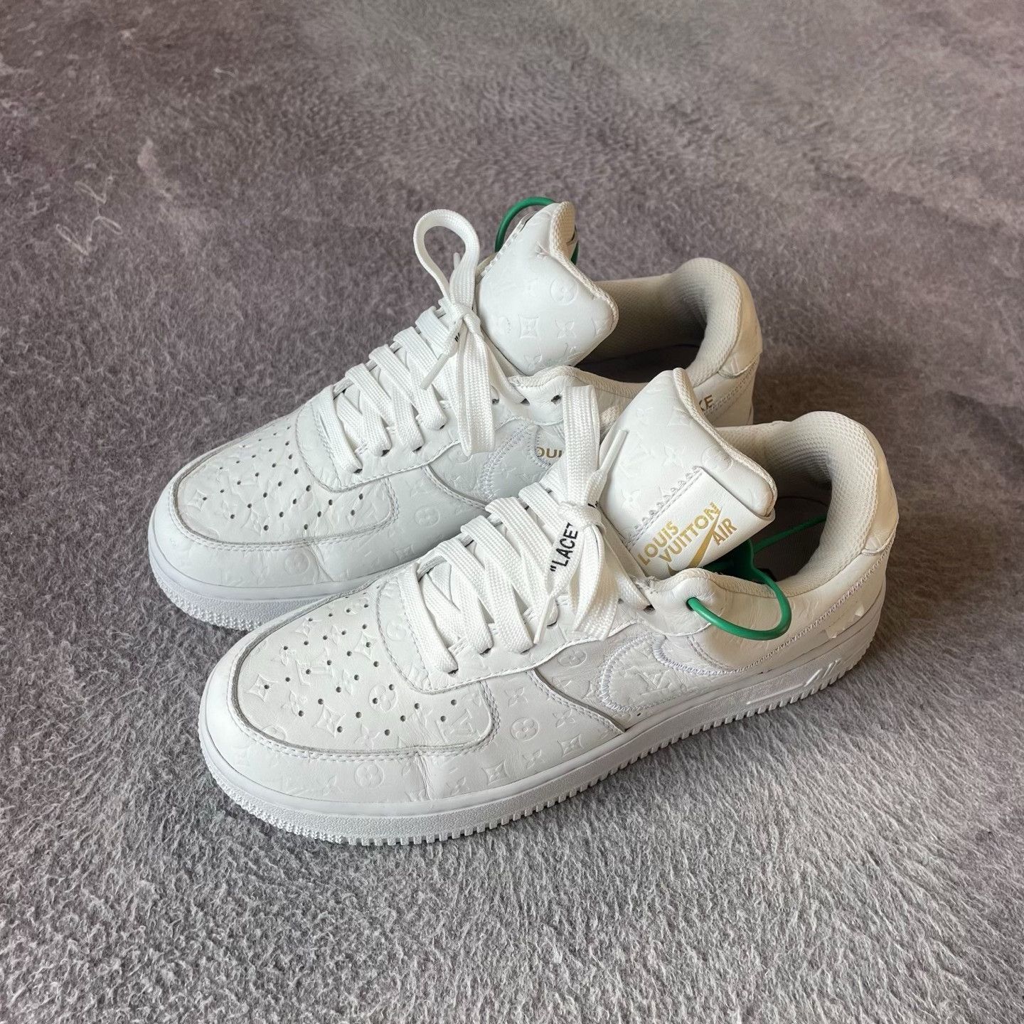 Nike Nike White AF1 Designer Casual Size US 8 / EU 41 - 1 Thumbnail