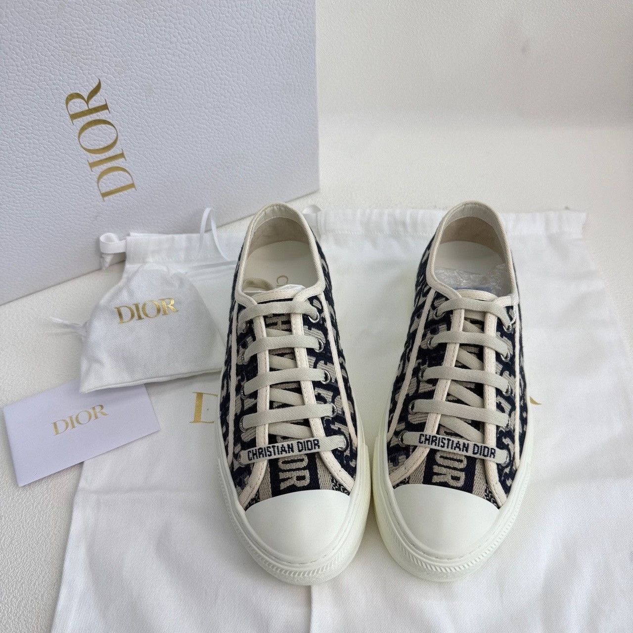 Dior Dior Blue Lowtop Sneakers us_5 Women Size US 5 / IT 35 - 1 Thumbnail