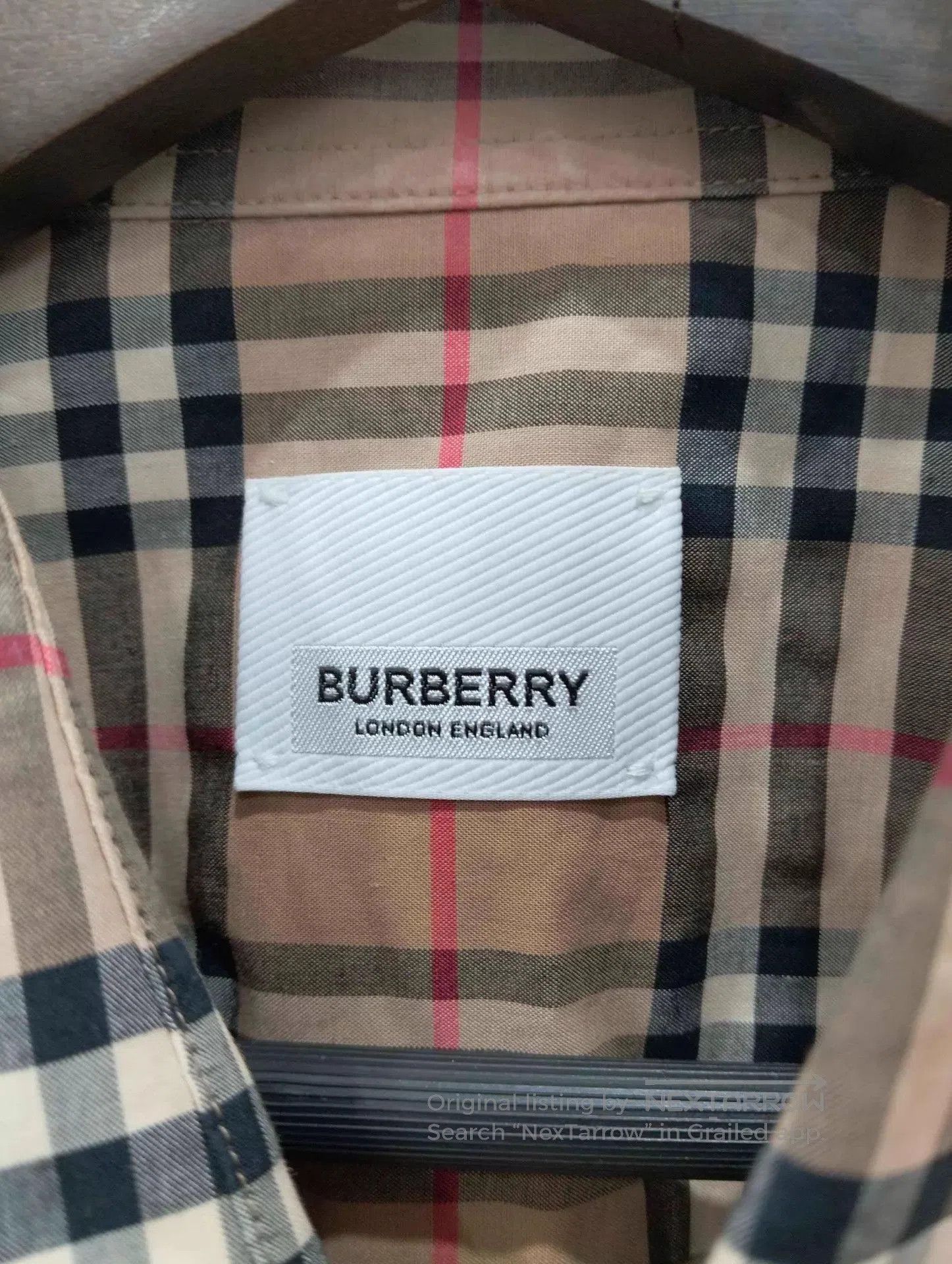 Burberry Short Sleeve Checkered Button. Size US M / EU 48-50 / 2 - 2 Thumbnail