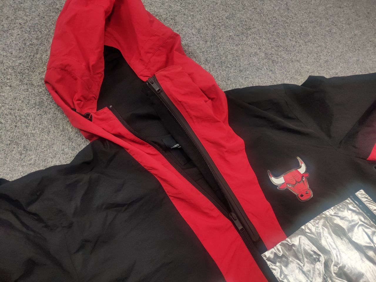 Marcelo Burlon Marcelo Burlon of Milan NBA Chicago Bulls Windbreaker Jacket Size US XL / EU 56 / 4 - 13 Thumbnail