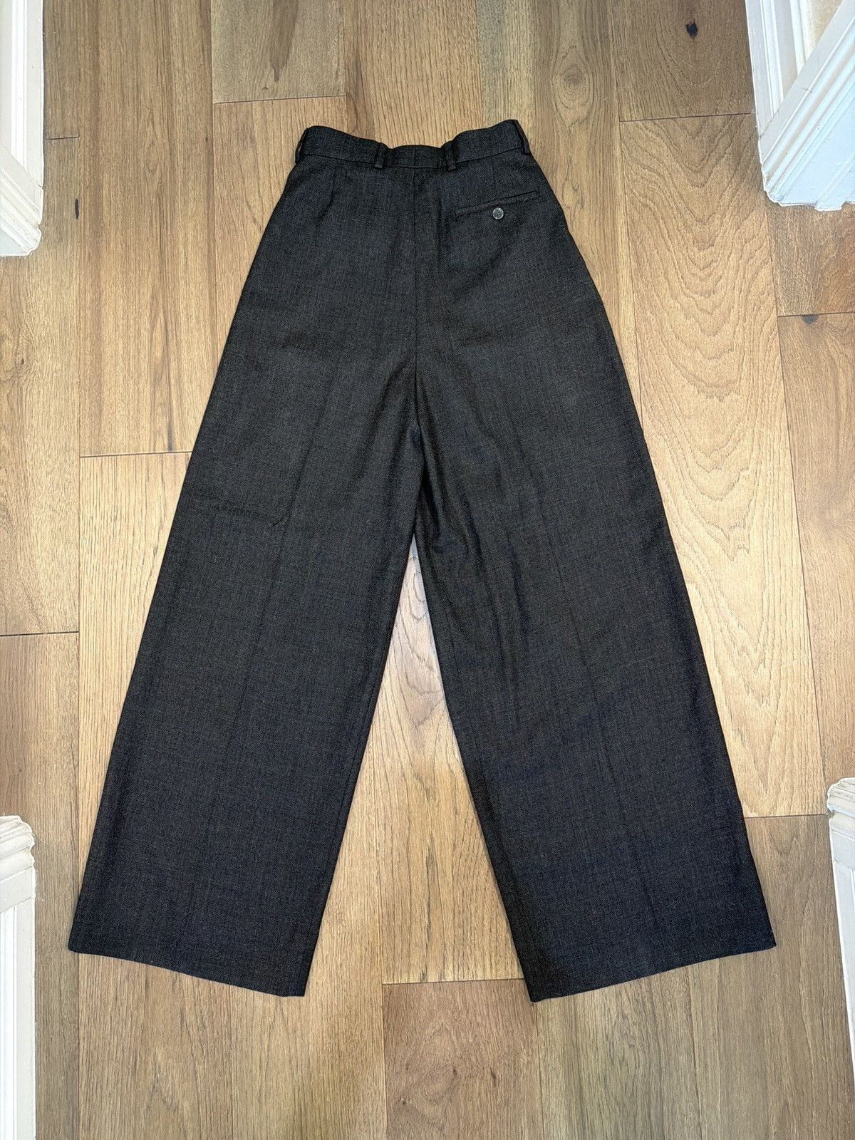 Acne Studios Acne Studios Asymmetric mid-rise Wide Pants Size 24" / US 00 / IT 34 - 2 Thumbnail