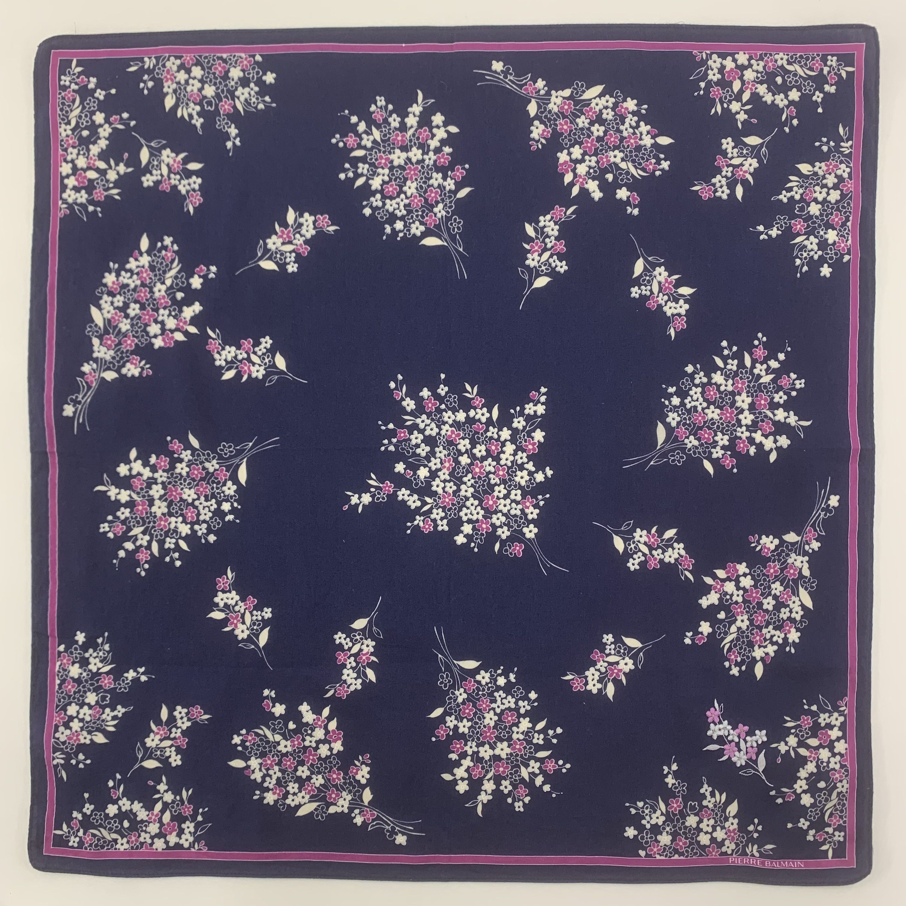 Pierre Balmain Pierre Balmain Handkerchief Bandana Neckerchief TB3459 Size ONE SIZE - 2 Thumbnail