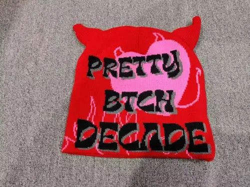 Other Devil Pretty Btch Decade Graphic No Cuff Knit Beanie Hat Red Size ONE SIZE - 1 Thumbnail