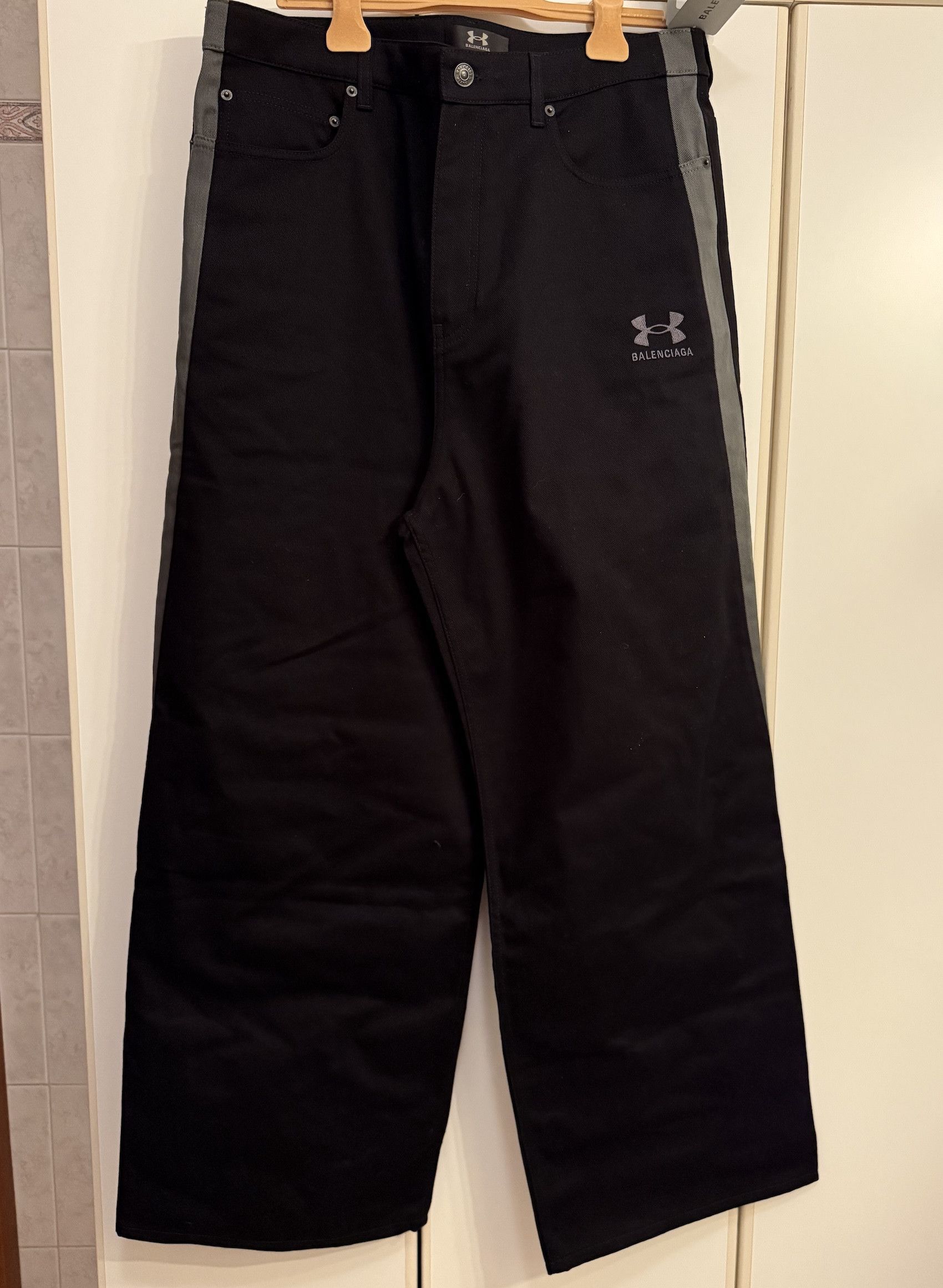 Balenciaga × Under Armour SS'25 Jean Wide Leg Size US 30 / EU 46 - 1 Thumbnail
