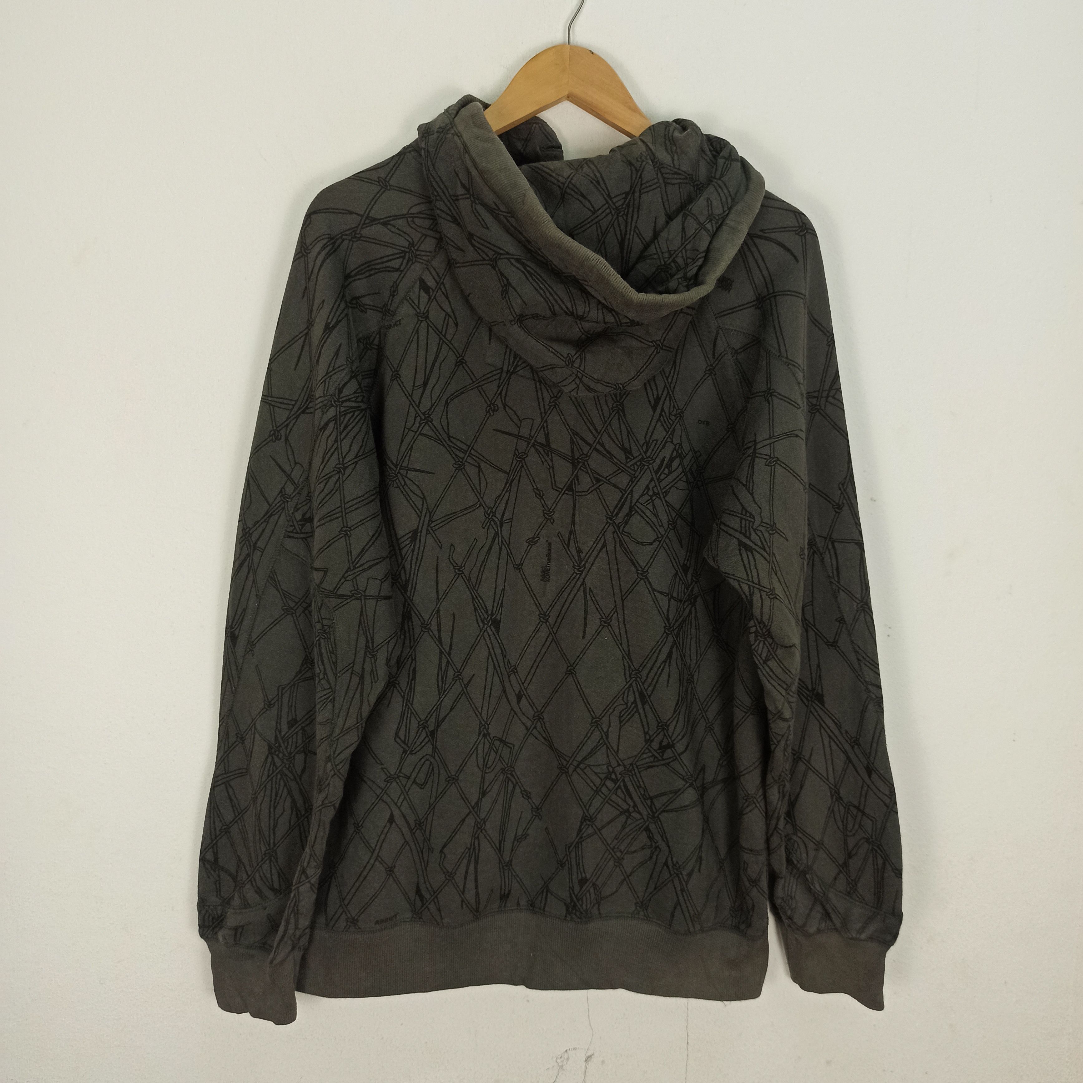 ADDICT ADDICT X ONETrueSaxon Hoodie Size US L / EU 52-54 / 3 - 5 Thumbnail