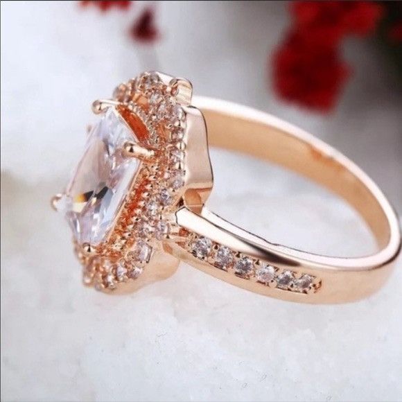 Other 18K Strawberry Rose Gold Diamond Halo Ring Size ONE SIZE - 2 Thumbnail