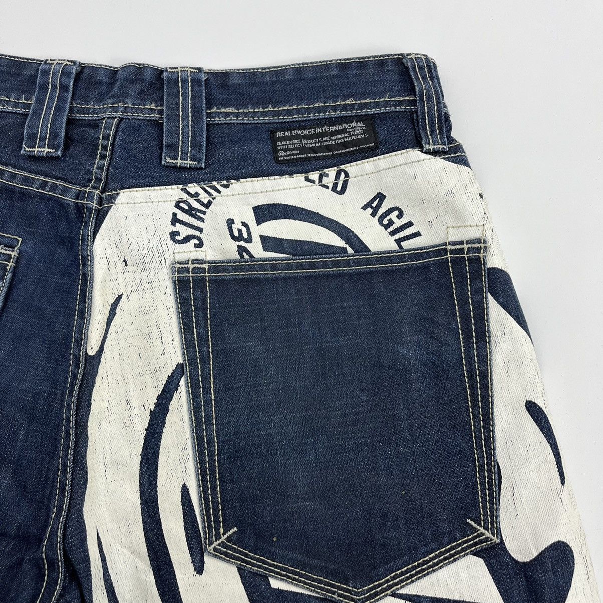Japanese Brand × Vintage RealBvoice Daicock Printed Denim Pants Size US 33 - 7 Thumbnail