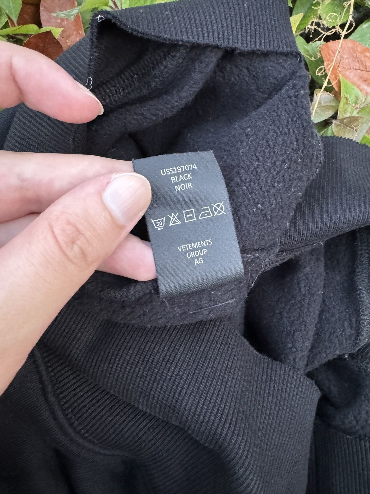 Vetements Vetements SS19 Marine Skull Soldier Gimp Hoodie Sz. XS Size US XS / EU 42 / 0 - 13 Thumbnail