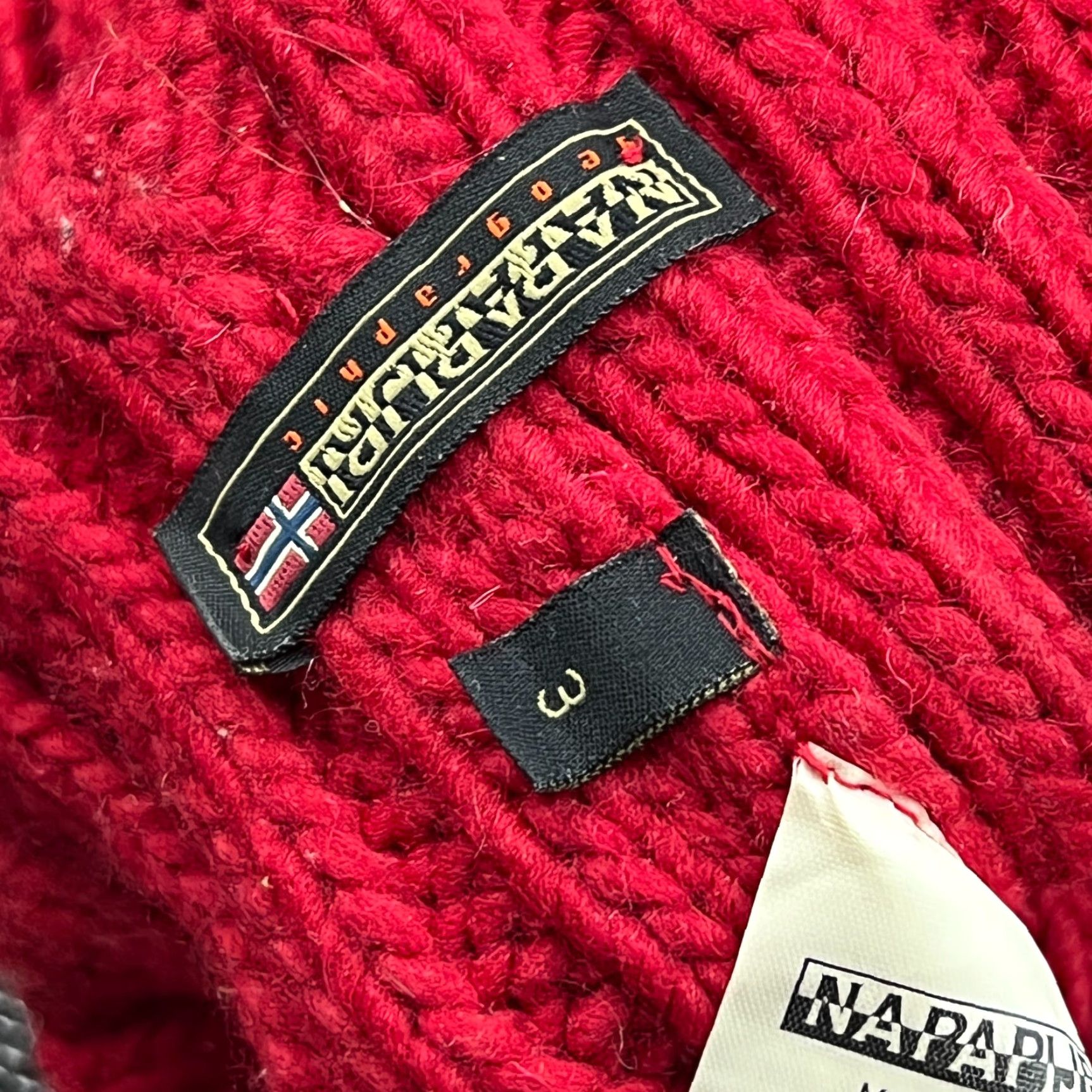 Napapijri Napapijri Beanie Hat One Size OS Red Norway Flag Ribbon Cuffed Pom Pom Knit Unisex Adults Mens Womens Size ONE SIZE - 6 Thumbnail