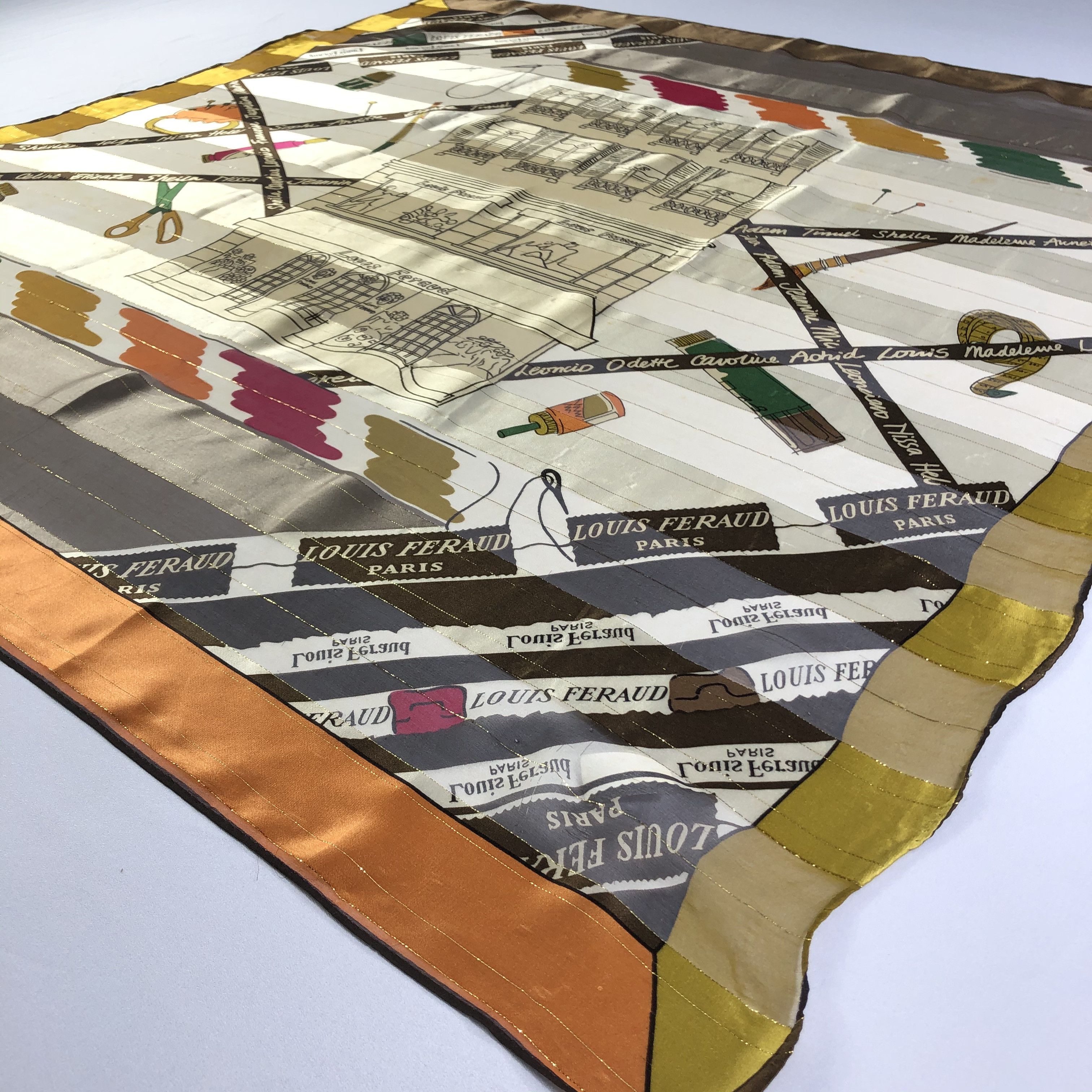 Louis Feraud × Vintage Vintage Louis Feraud Silk Scarf Size ONE SIZE - 4 Thumbnail