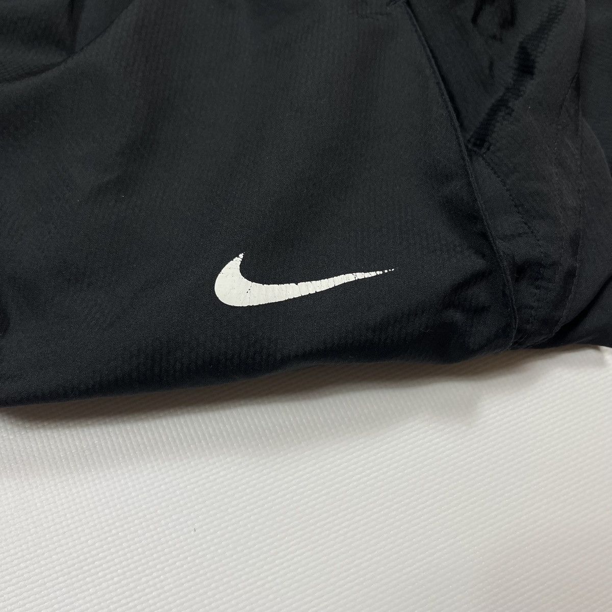 Nike Vintage 00s Nike Manchester United Nylon Track Pants Size S Size US 32 / EU 48 - 9 Thumbnail