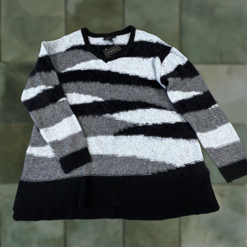 Vintage Lane Bryant Womens Plus Size Sweater Pullover Fuzzy Boxy Soft Black Gray 18/20 Size XXL / US 16-18 / IT 52-54 - 1 Thumbnail