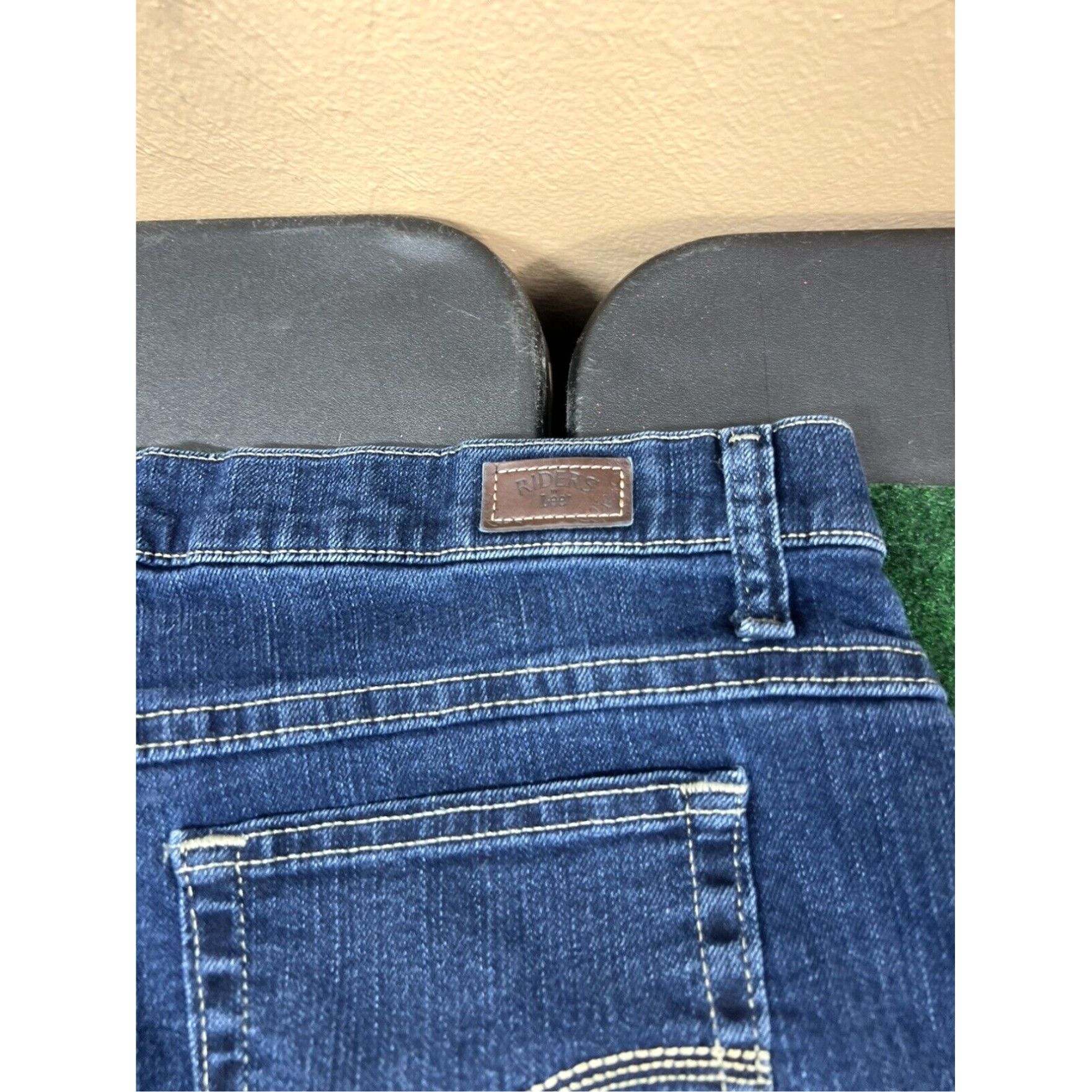 Lee Riders by Lee Womens 16 Mid Rise Denim Jeans Dark Wash Blue Zip 32x32.5 Size 38" / US 16 / IT 52 - 3 Thumbnail