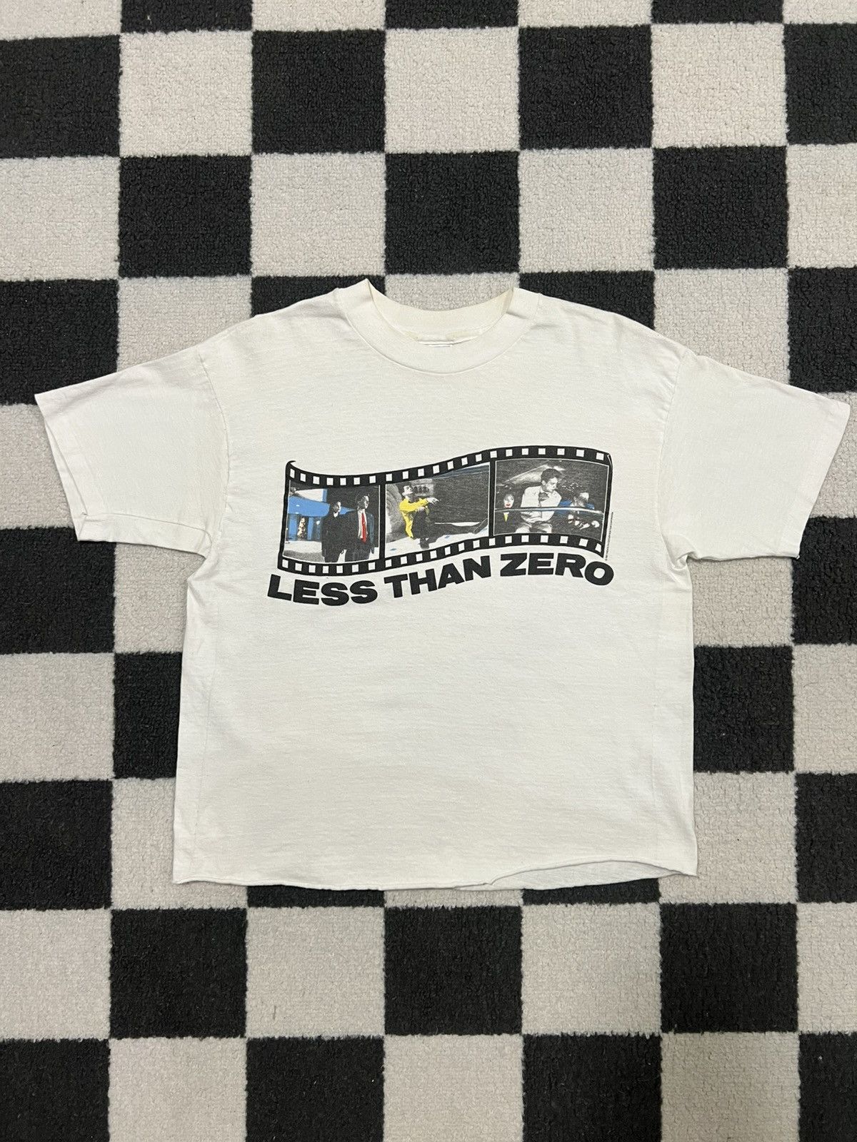 Vintage Vintage 1987 "Less Than Zero" Tee Size US S / EU 44-46 / 1 - 1 Thumbnail