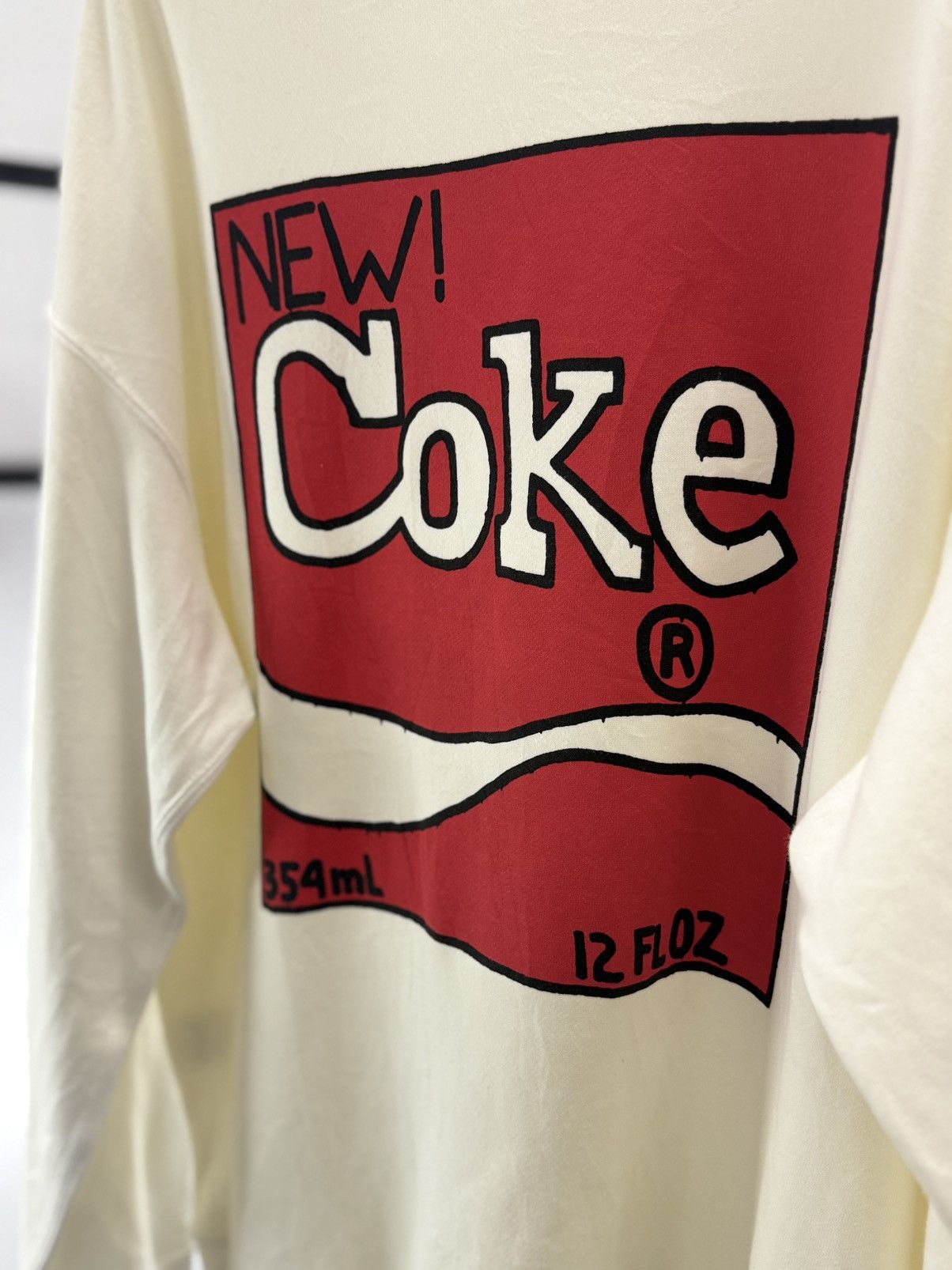 Keith Haring 🔥 Keith Haring Pop Art Coca Cola Art Graphic Sweatshirt Size US L / EU 52-54 / 3 - 11 Thumbnail