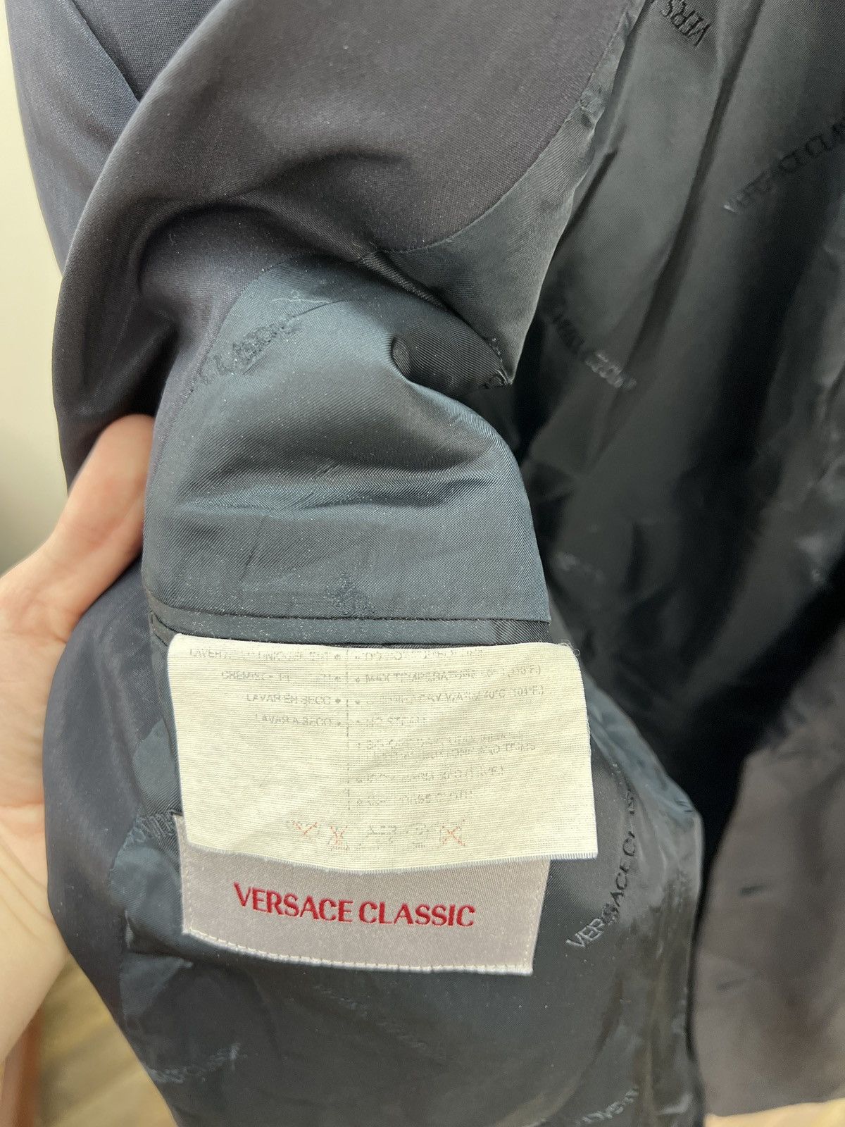 Versace Vintage Versace Classic V2 Navy Blazer Jacket Men’s 3-Button Size 52R - 9 Thumbnail