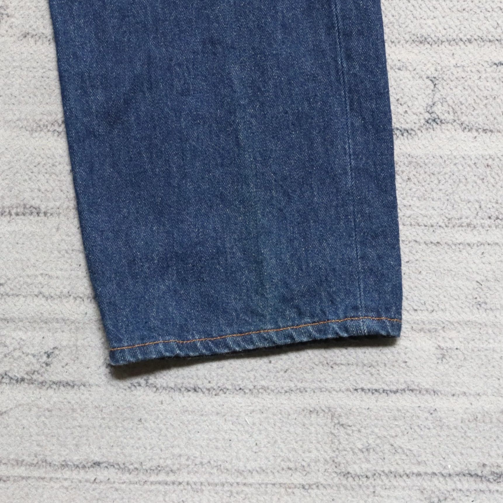 Levi's VINTAGE Levis 501 Denim Jeans Dark Wash 36 x 31 Mens Jeans 501 Vintage Dark Wash Levi's 501 Jeans Mens 36 Size US 36 / EU 52 - 4 Thumbnail