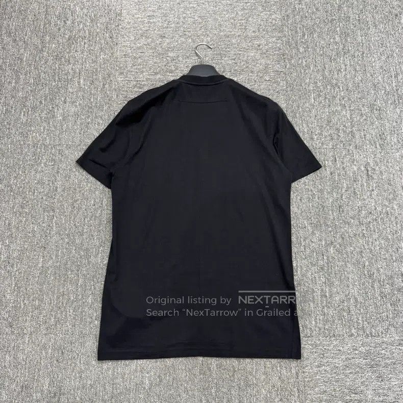 Givenchy Givenchy Floral Metal Letter Short-Sleeve Size US M / EU 48-50 / 2 - 5 Thumbnail