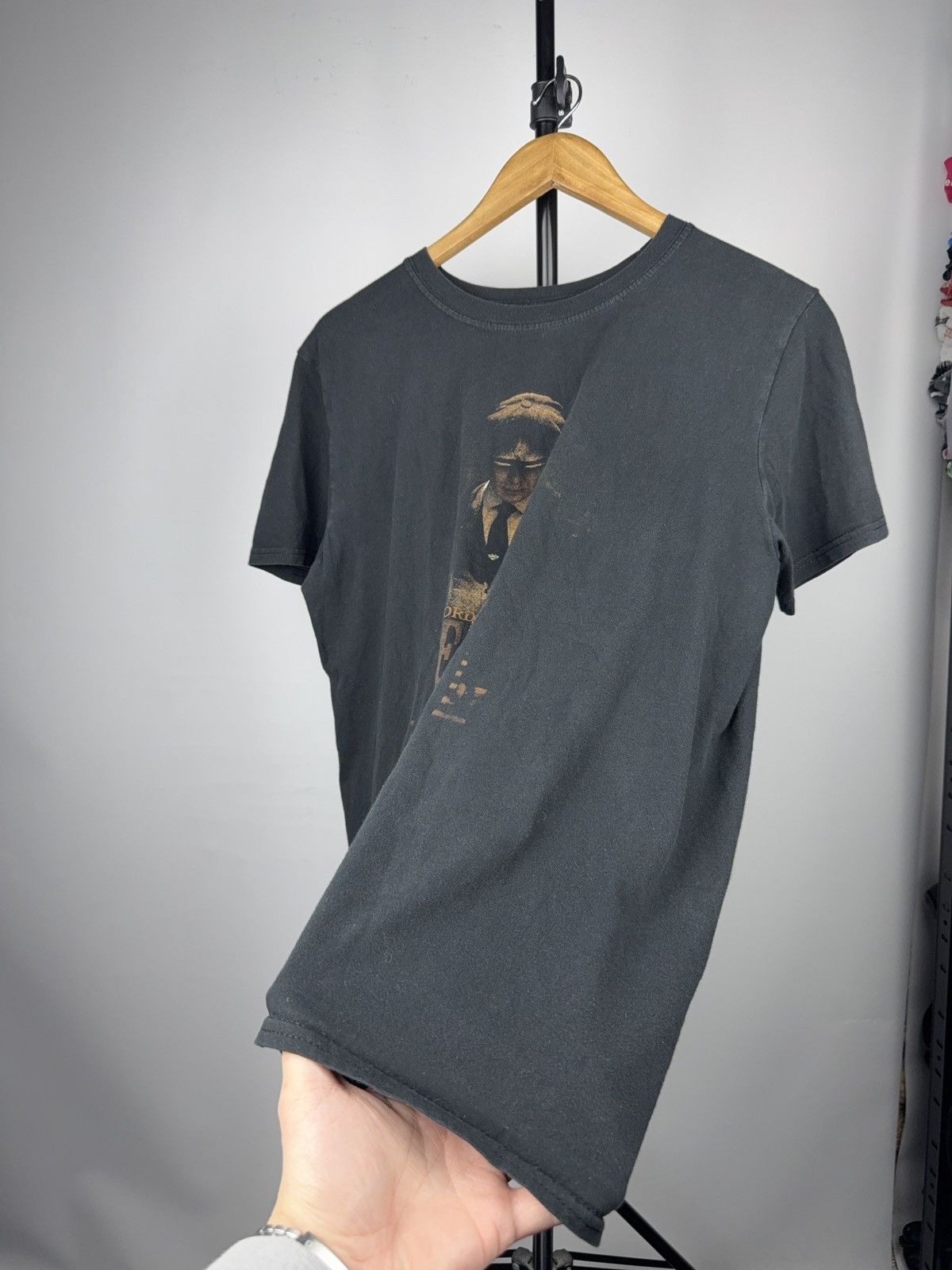 Vintage 00s Peaky Blinders Thomas Shelby Graphic T-Shirt Faded Size US L / EU 52-54 / 3 - 2 Thumbnail