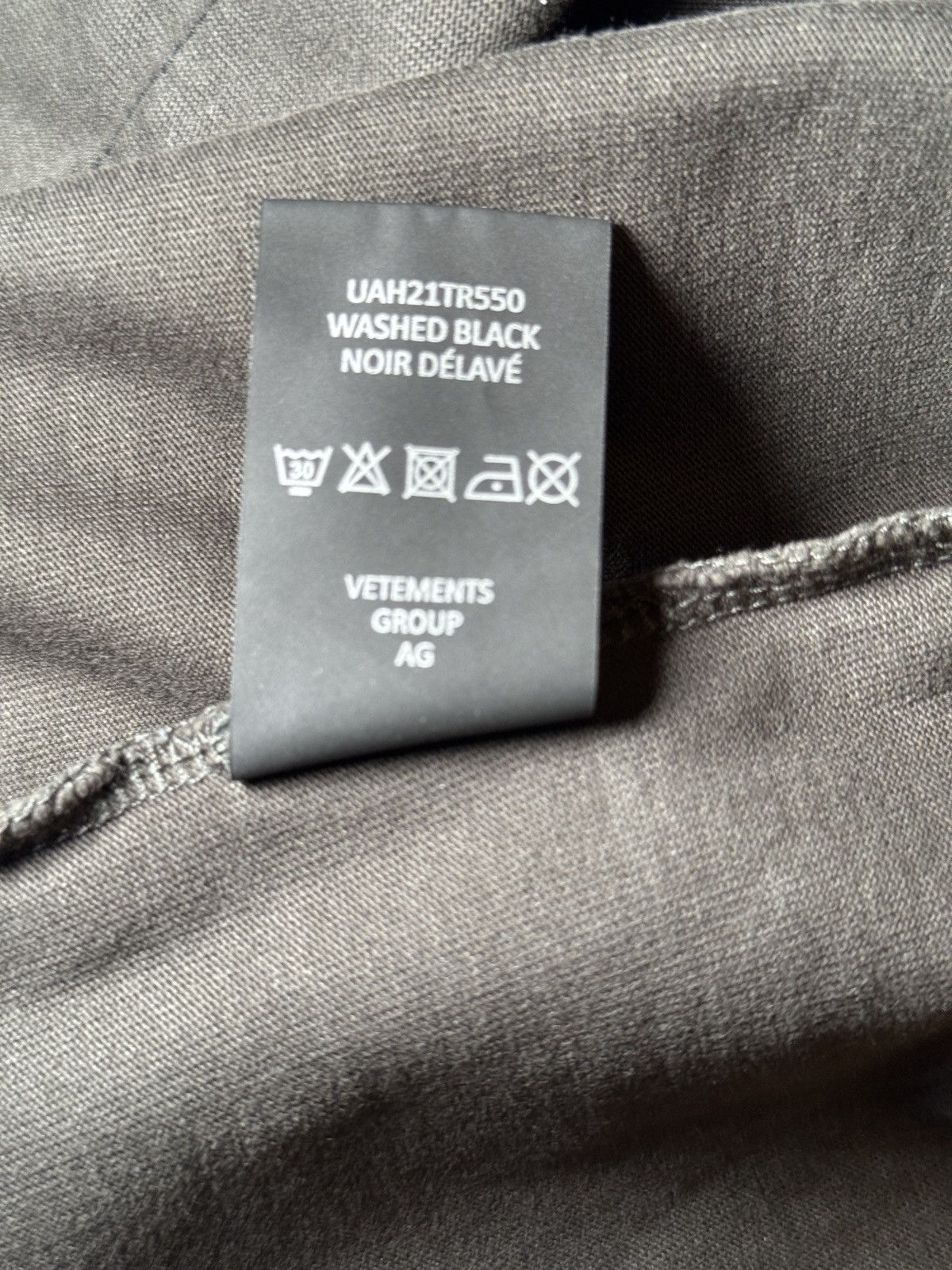 Vetements Vetements t shirt Size US S / EU 44-46 / 1 - 7 Thumbnail