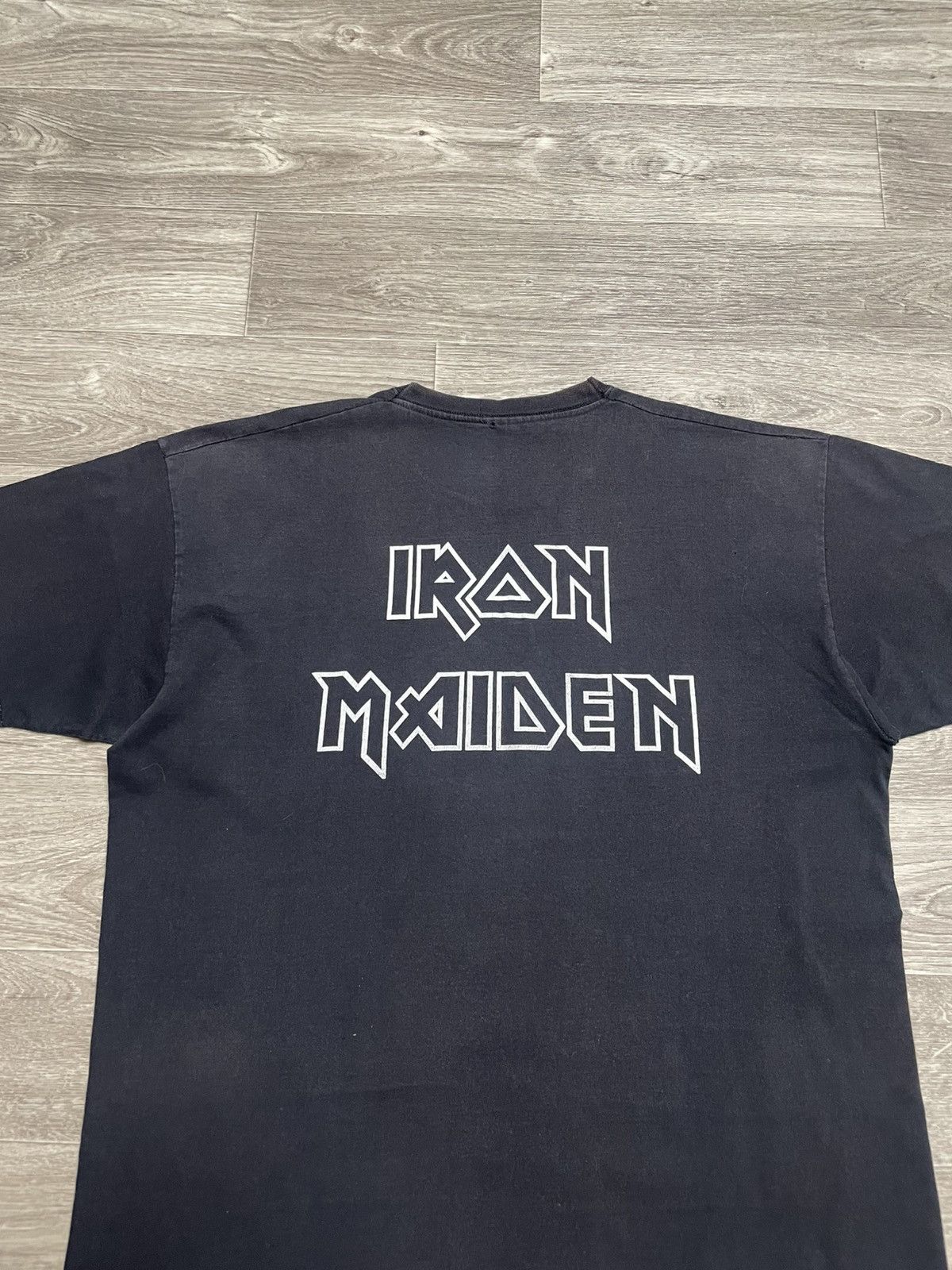 Iron Maiden Vintage Iron Maiden The Final Frontier Rock Band T-Shirt Size US L / EU 52-54 / 3 - 16 Thumbnail