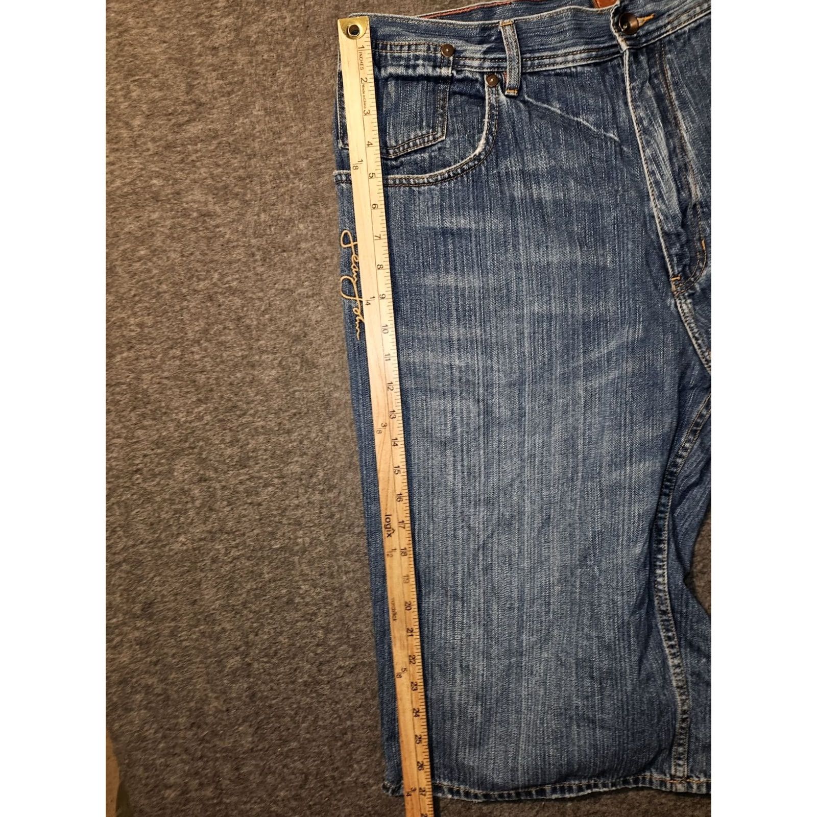 Sean John VINTAGE Sean John Jean Shorts Men 38 Blue Embroidered Baggy Hip Hop Shirt? Size US 38 / EU 54 - 4 Thumbnail