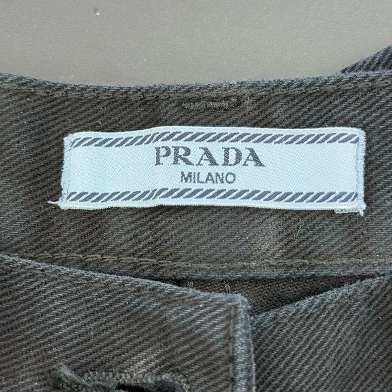 Prada Prada Sise 25Washed black metal triangle leather logo jean Size US 26 / EU 42 - 5 Thumbnail