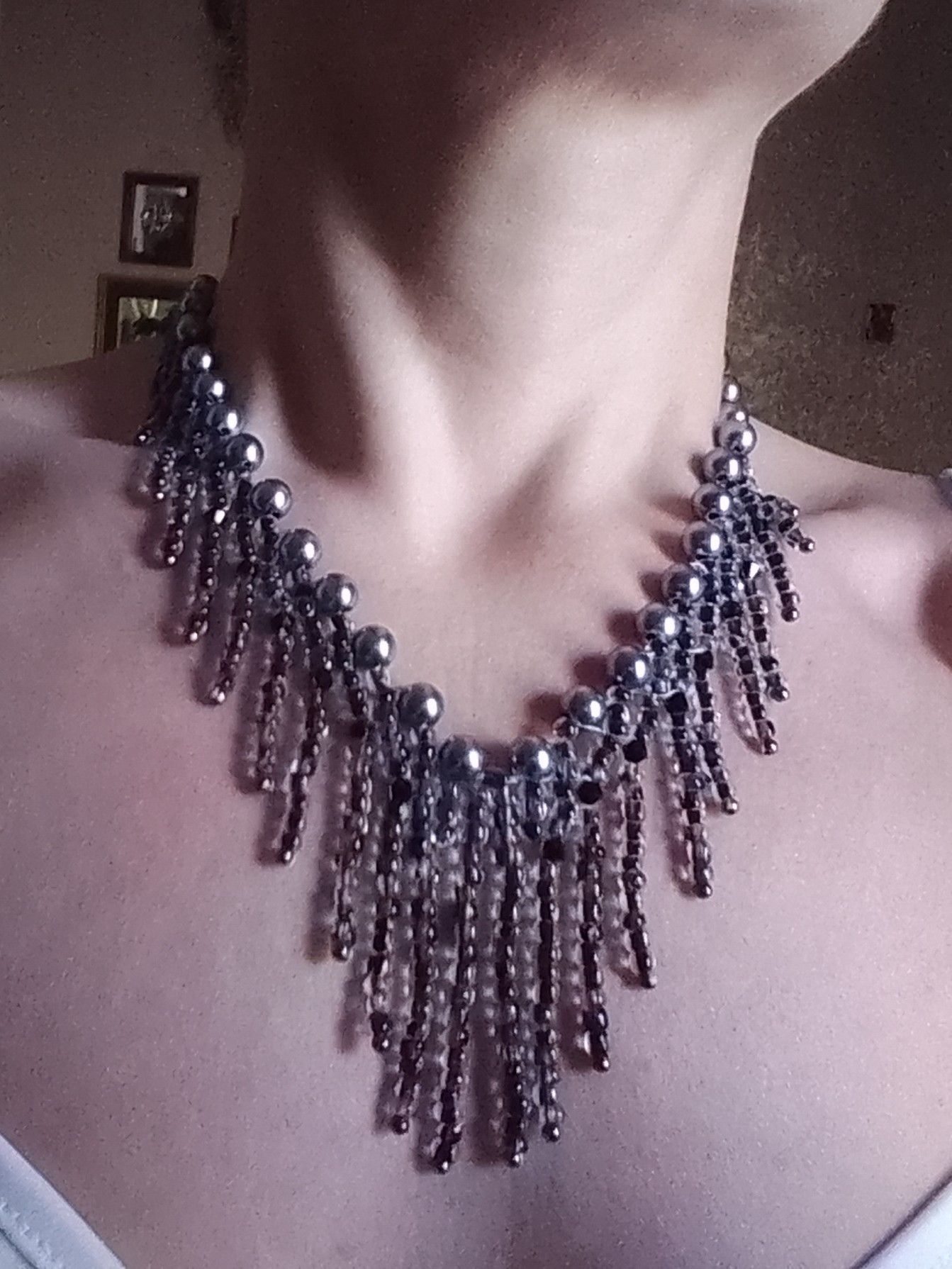 Handmade Beaded Necklace Black Bangs Pearls V shape Size ONE SIZE - 5 Thumbnail