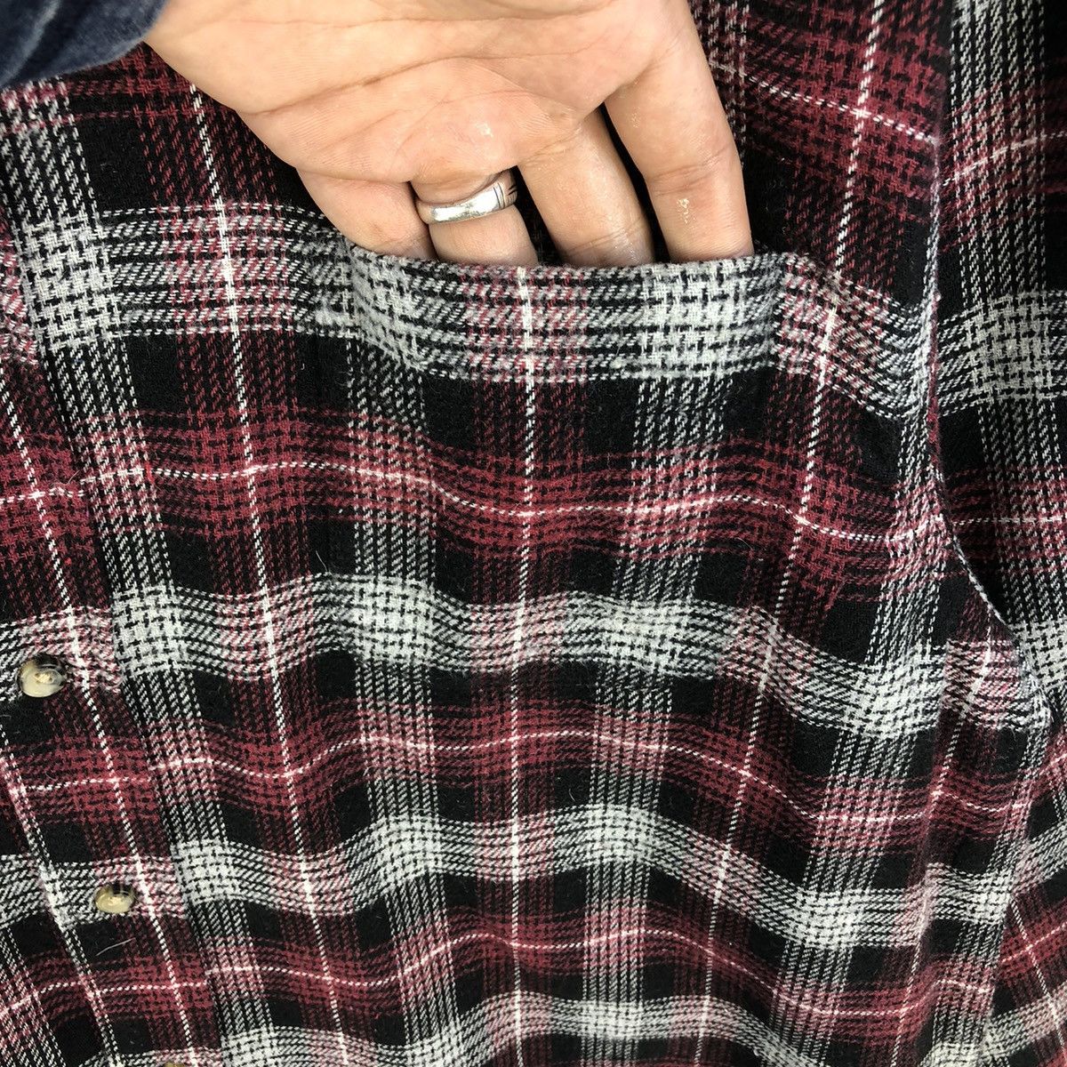 Japanese Brand Robinson Single Pocket 3 Fabric Plaid Checker Flannel Size US L / EU 52-54 / 3 - 7 Thumbnail