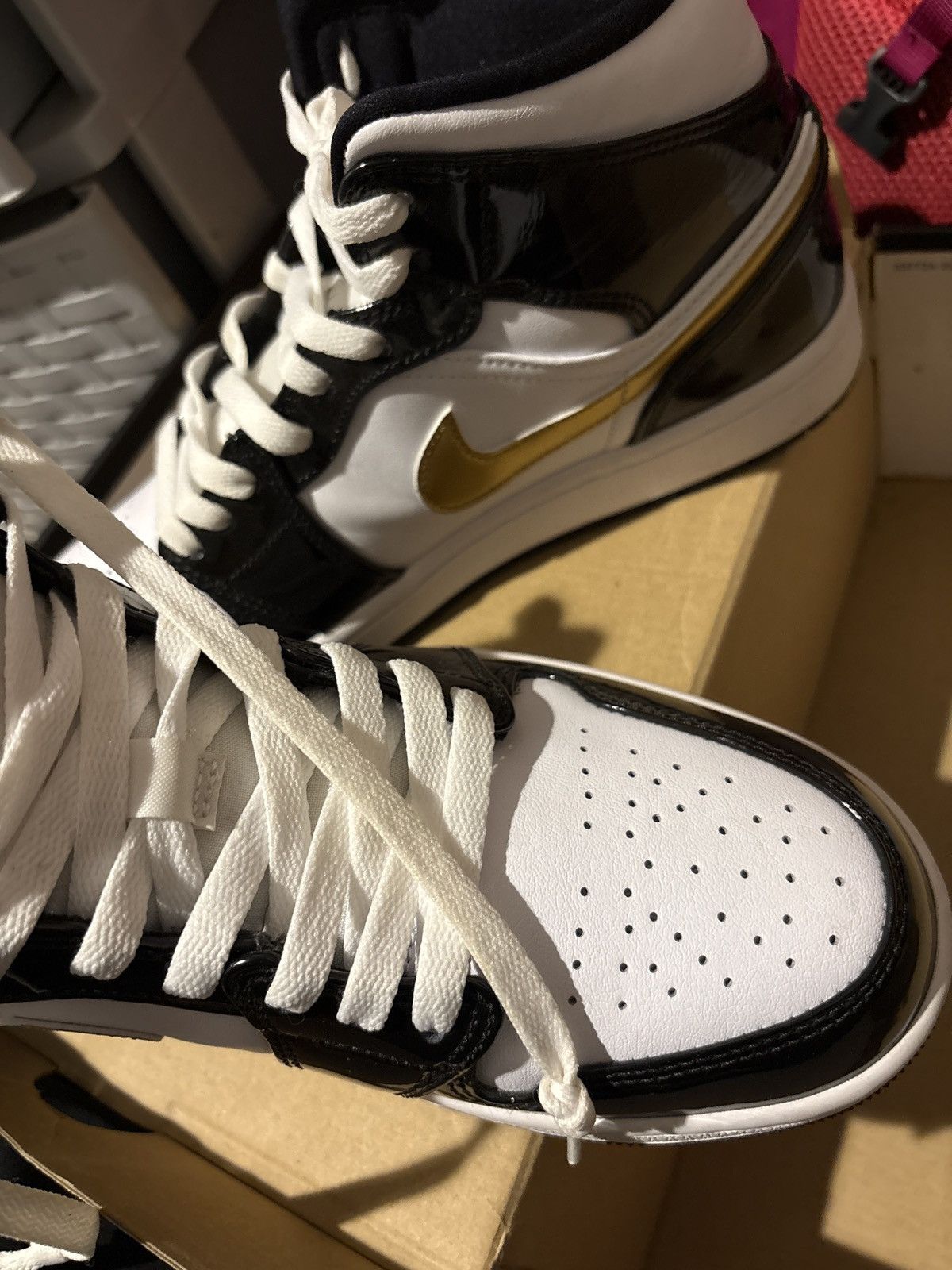 Jordan Brand Jordan 1s mid SE Size US 8 / EU 41 - 4 Thumbnail