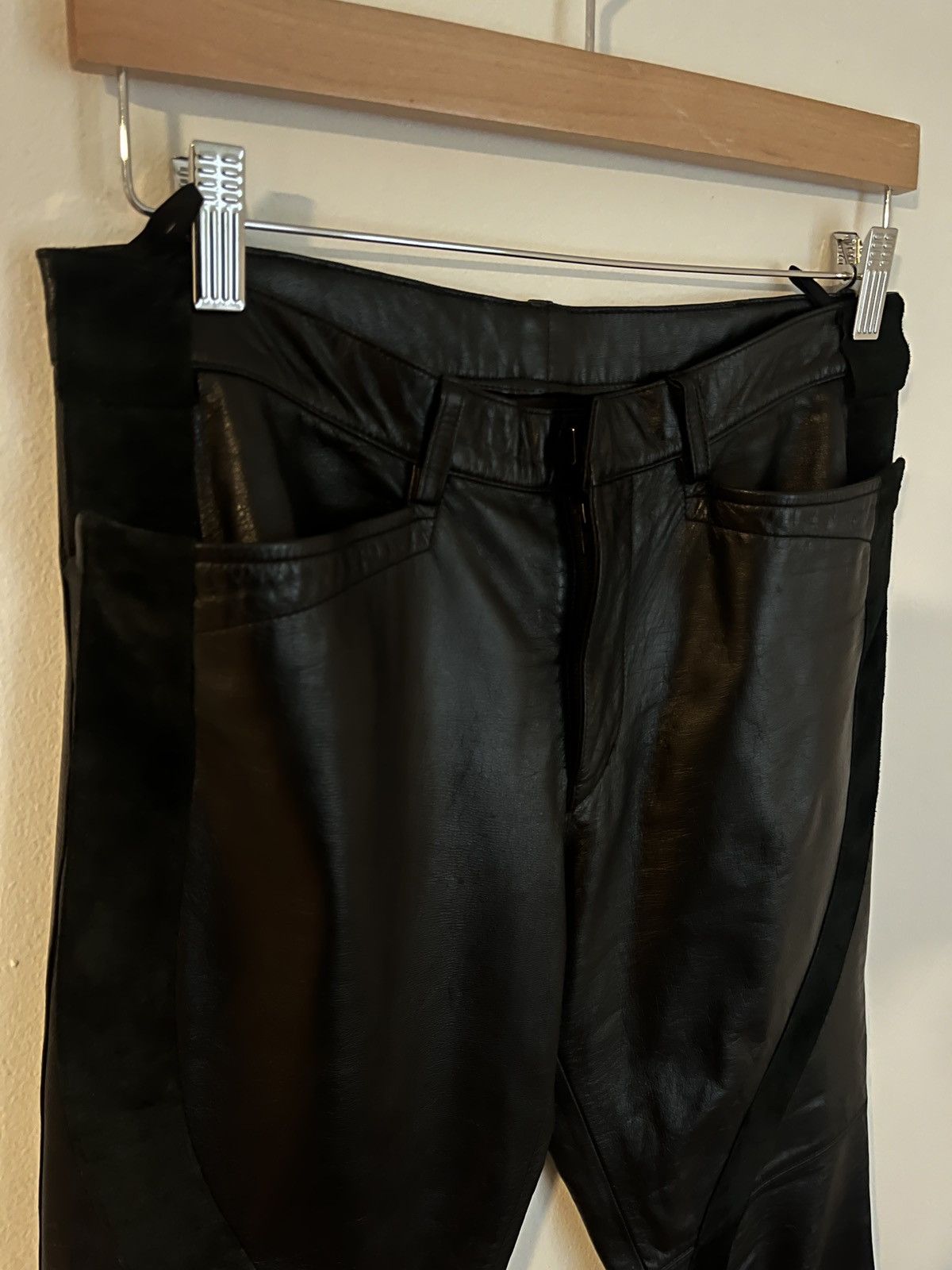 Jean Paul Gaultier Jean Paul Gaultier Leather Pants w/ Suede Stripe AW2002 Size US 30 / EU 46 - 5 Thumbnail