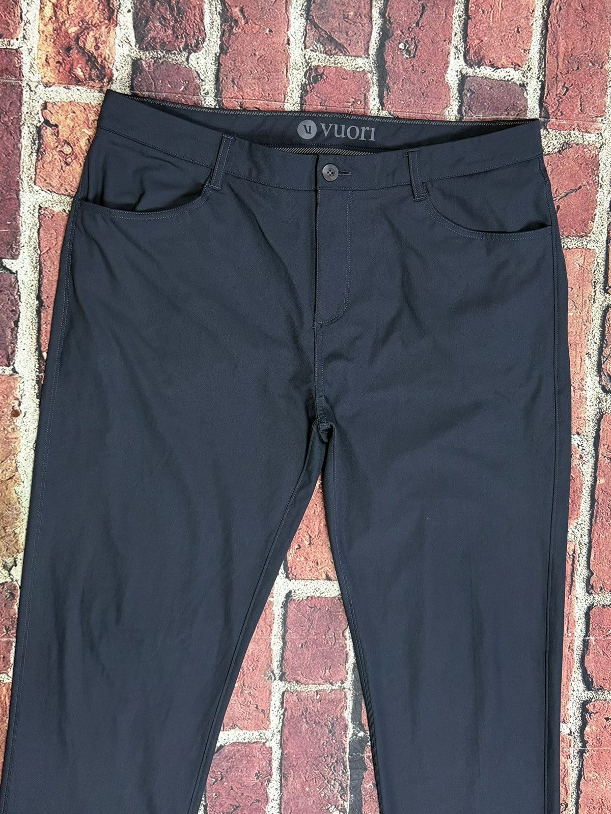 Vuori Vuori Meta Pants Athletic Taper Performance Commute Flex Size US 36 / EU 52 - 3 Thumbnail