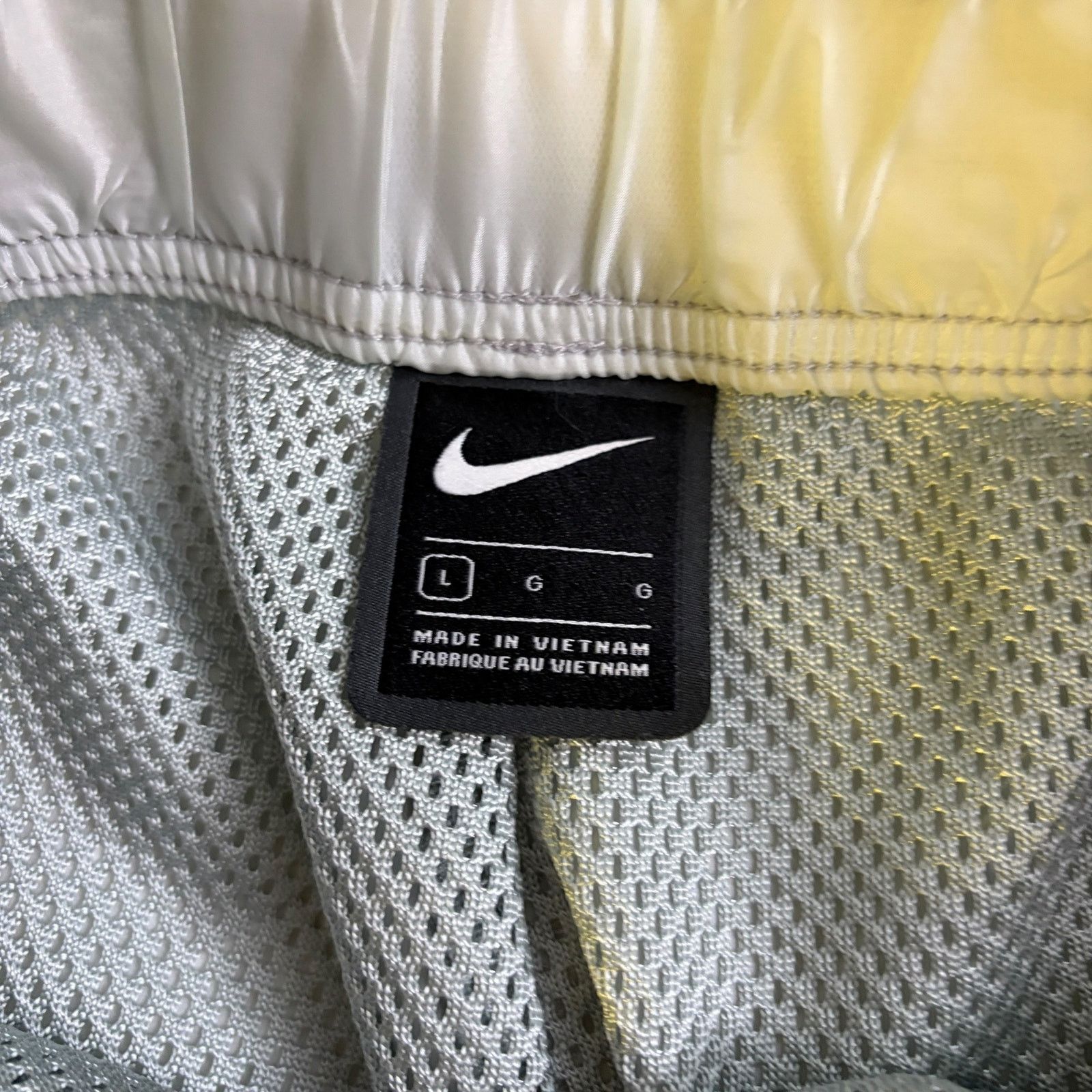 Nike Nike Tech Pack pants Women Large High Rise Gray Mesh Belted Size 32" / US 10 / IT 46 - 4 Thumbnail