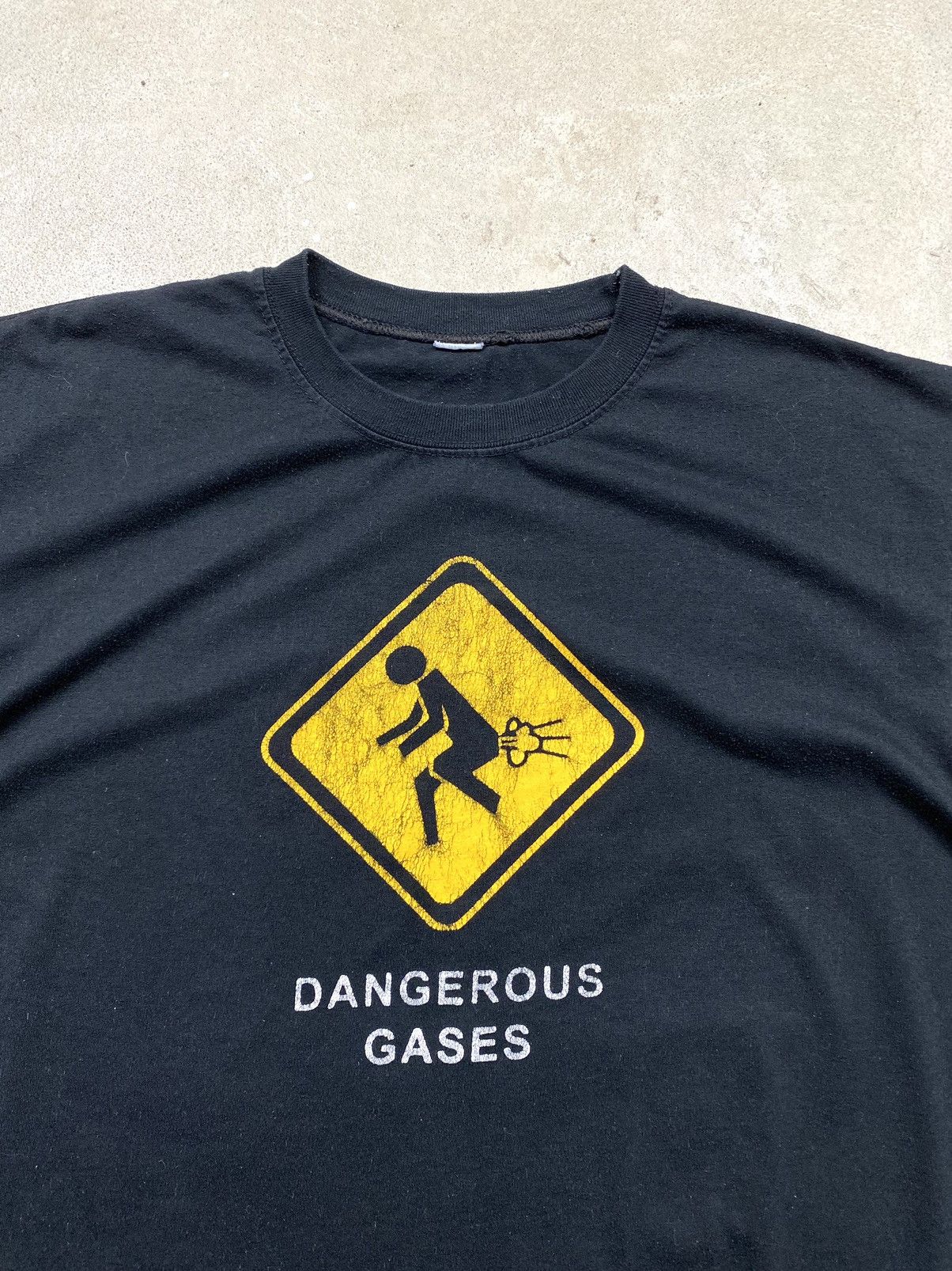 Vintage Y2K 90’s Vintage Dangerous Gases Funny T Shirt Size US XL / EU 56 / 4 - 2 Thumbnail