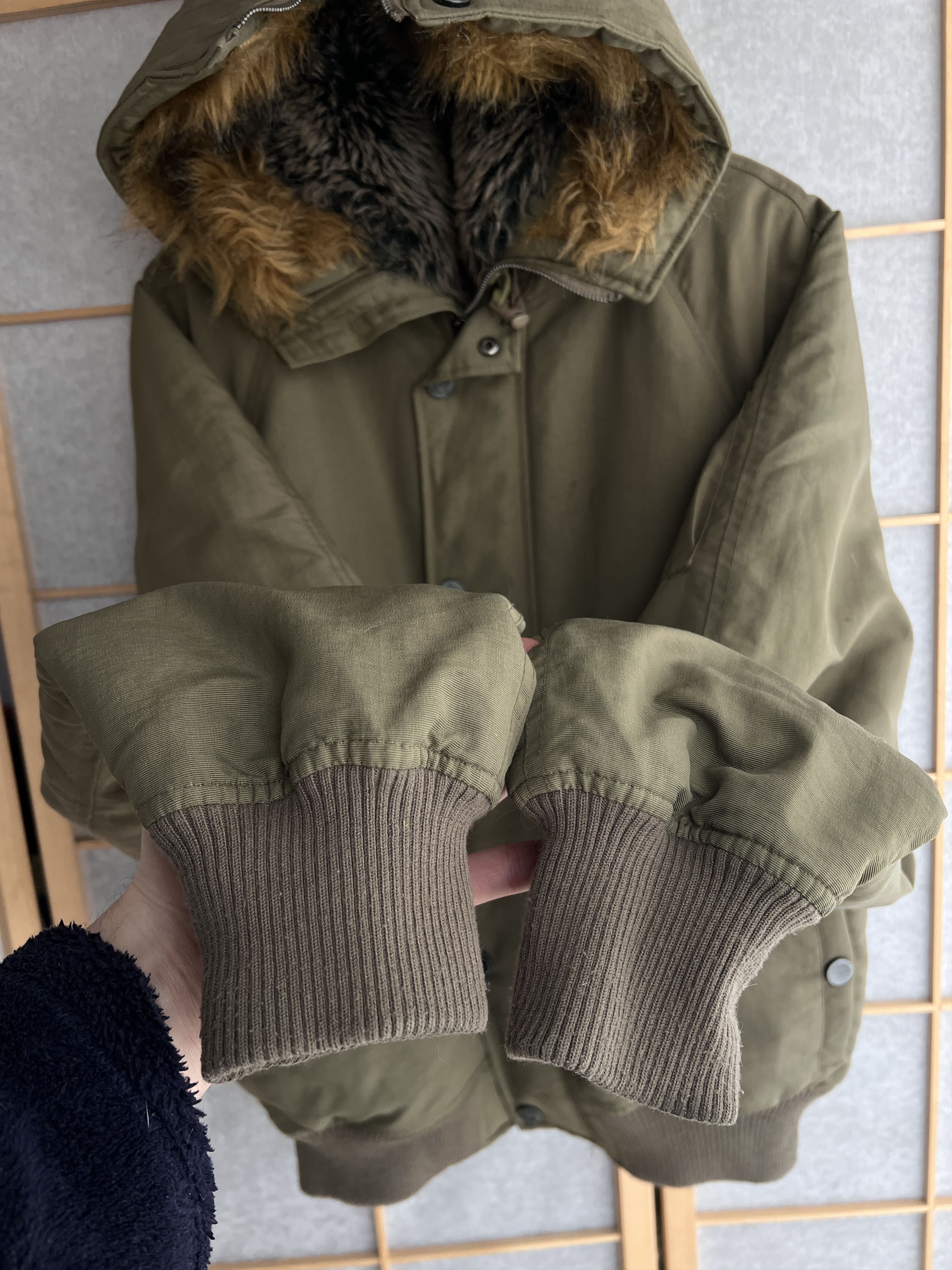 Le Grande Bleu (L.G.B.) Avant garde vintage faux fur hood bomber jacket y2k cropped Size US L / EU 52-54 / 3 - 19 Thumbnail