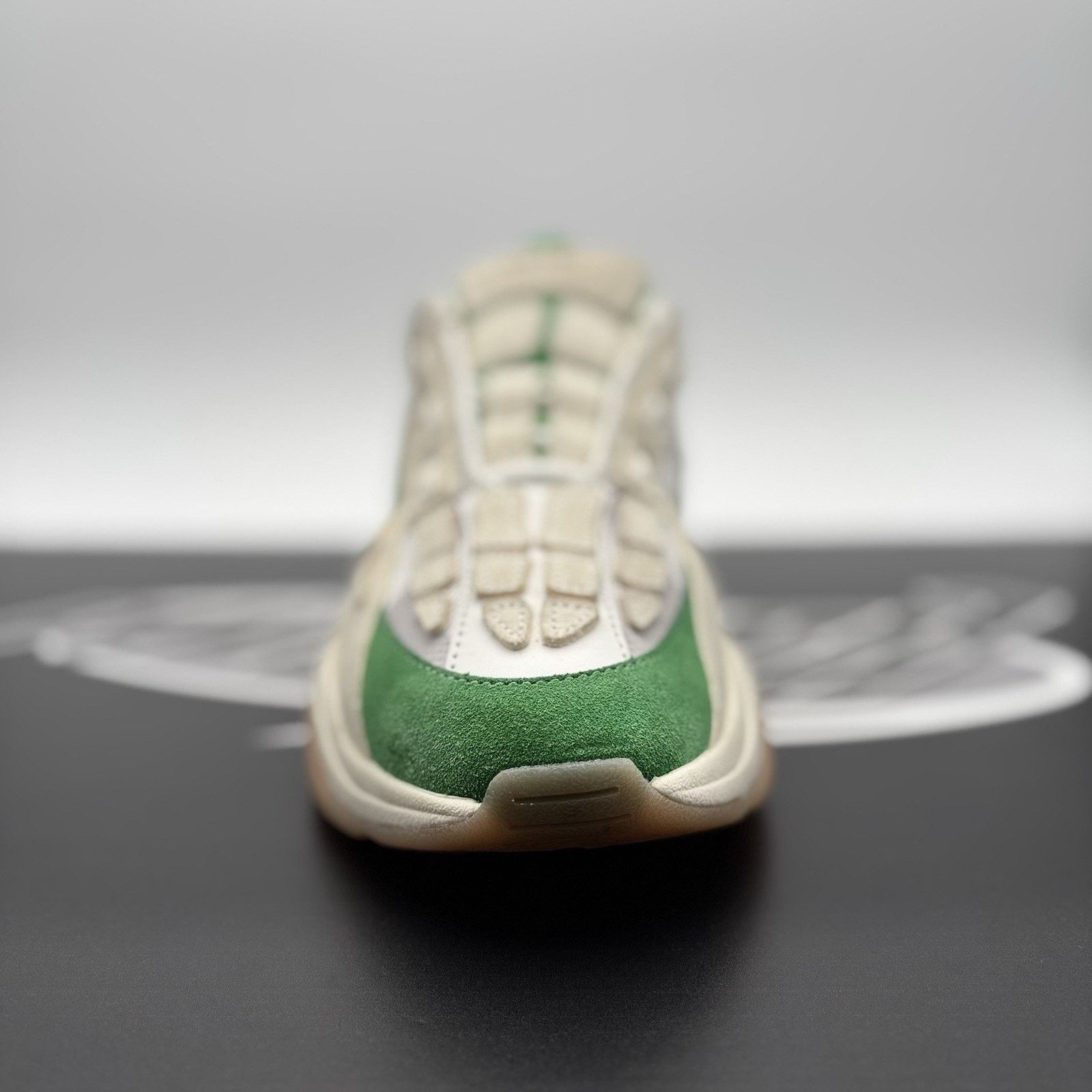 Amiri Amiri Bone Runner ' Tennis Green ' | EXCELLENT! Size US 10 / EU 43 - 6 Thumbnail