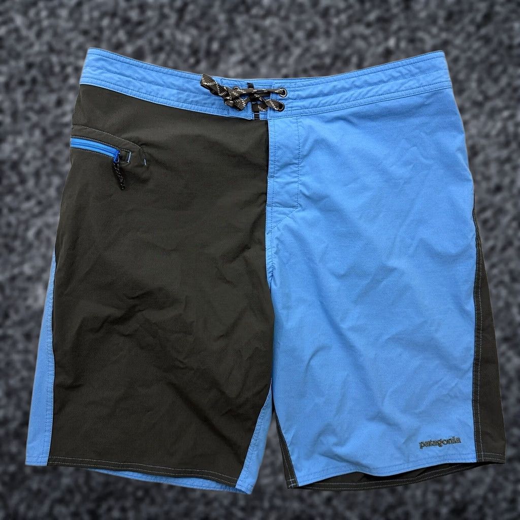 Patagonia Patagonia Board Shorts Men's 36 Blue Black Stretch Wavefarer Swim Beach Size US 36 / EU 52 - 1 Thumbnail